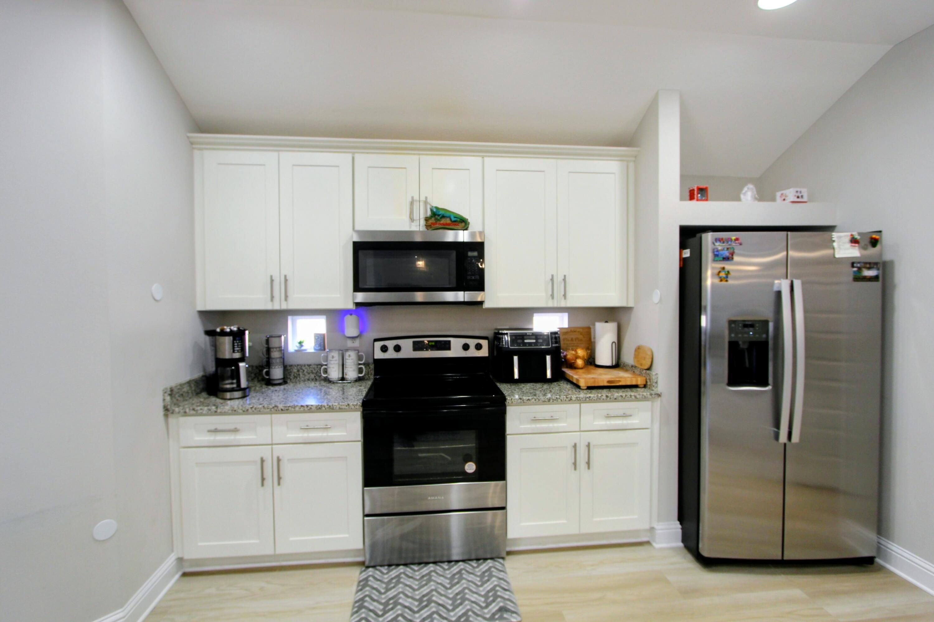 5438 Lee Farm Boulevard