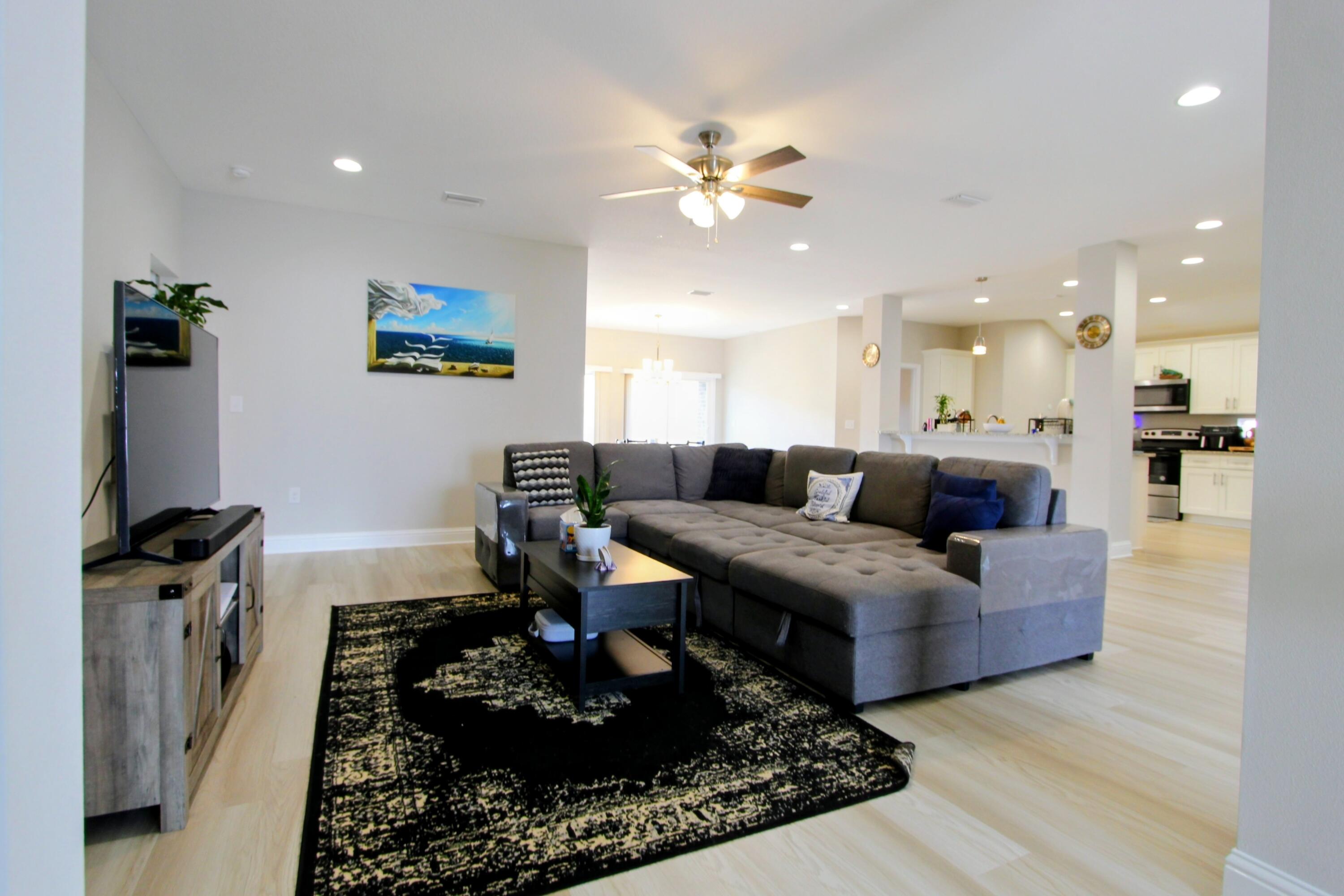 5438 Lee Farm Boulevard