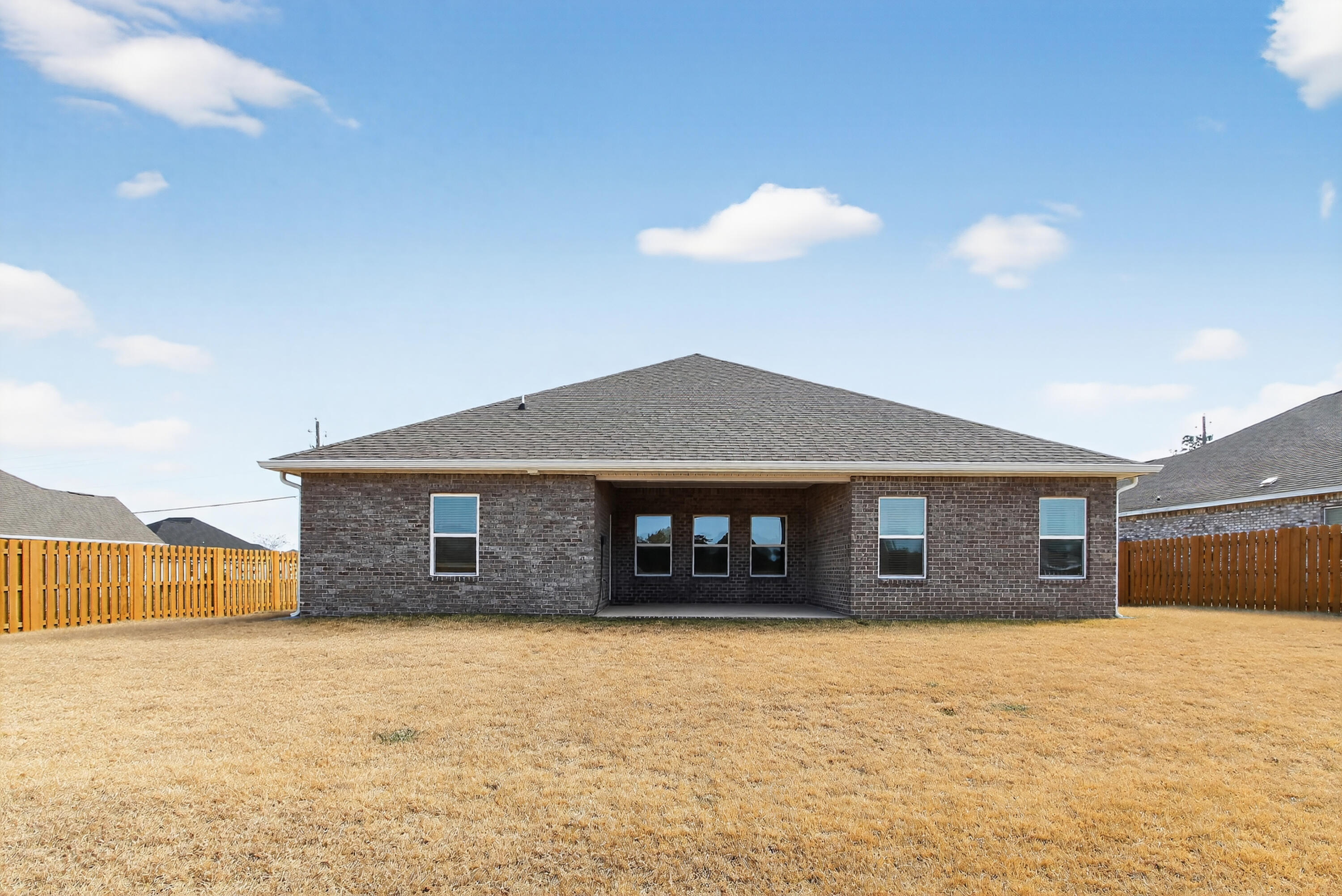 1110 Shoal River Drive