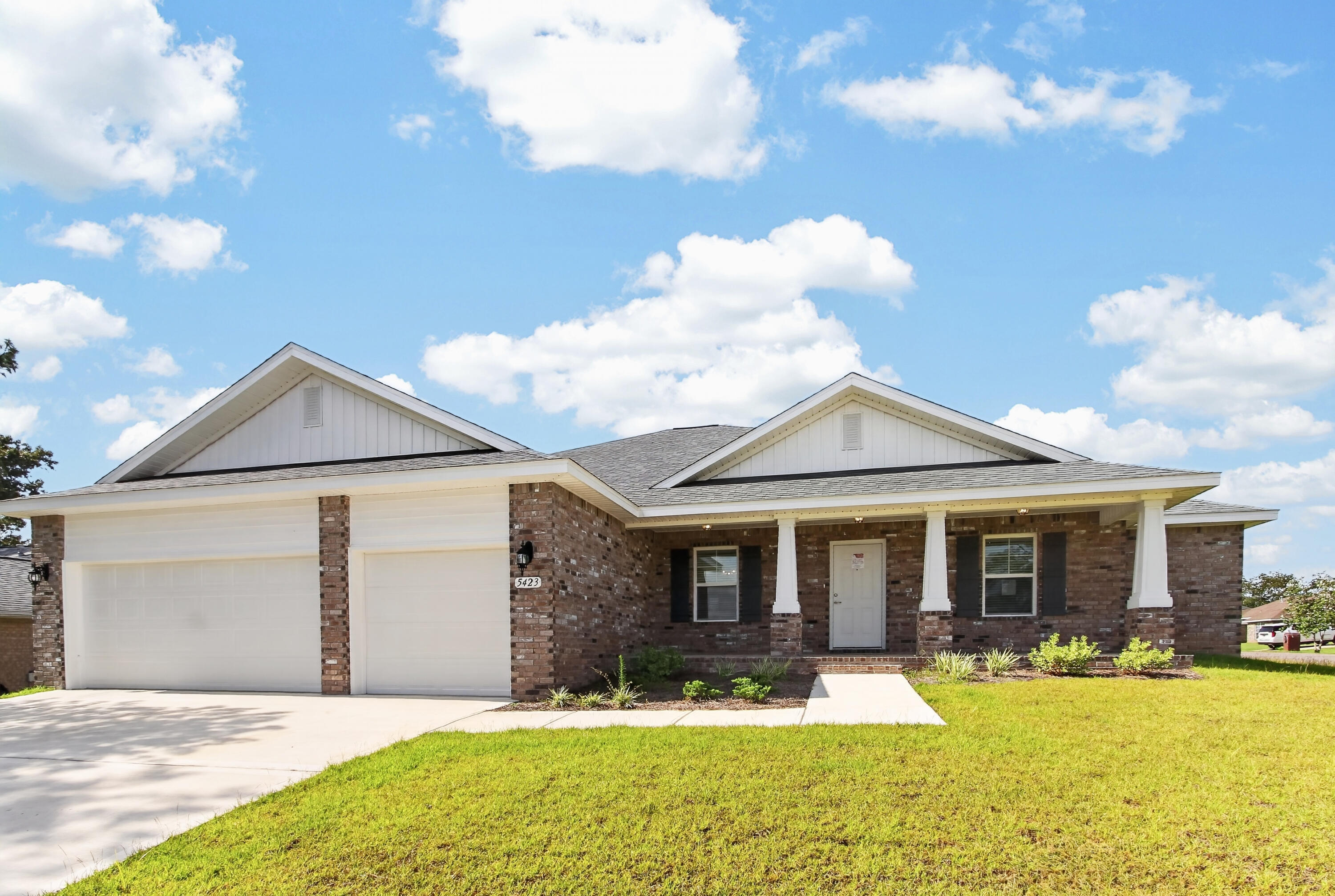 5423 E Brook Drive (LOT 21D)