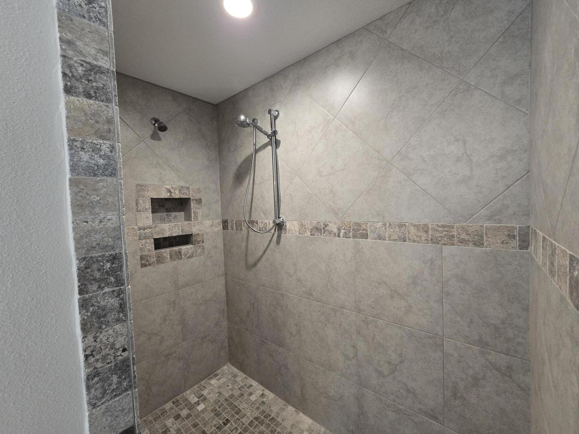 5423 E Brook Drive (LOT 21D)