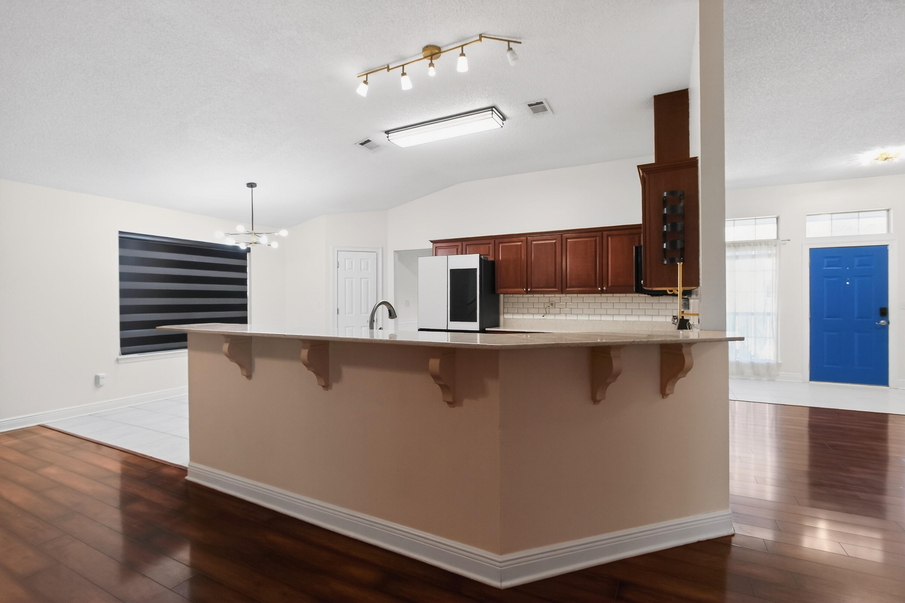 1249 Northview Drive