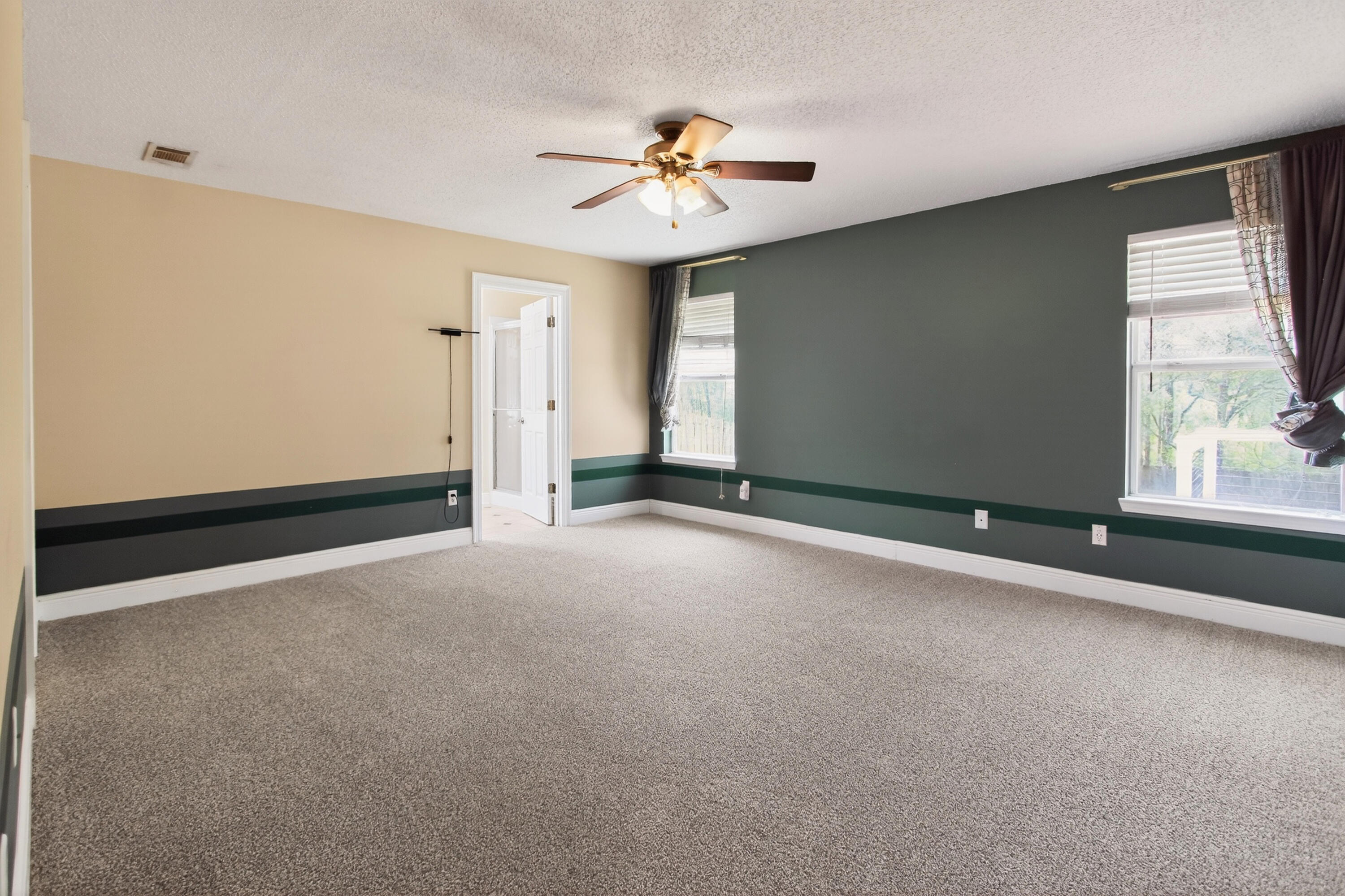 1249 Northview Drive