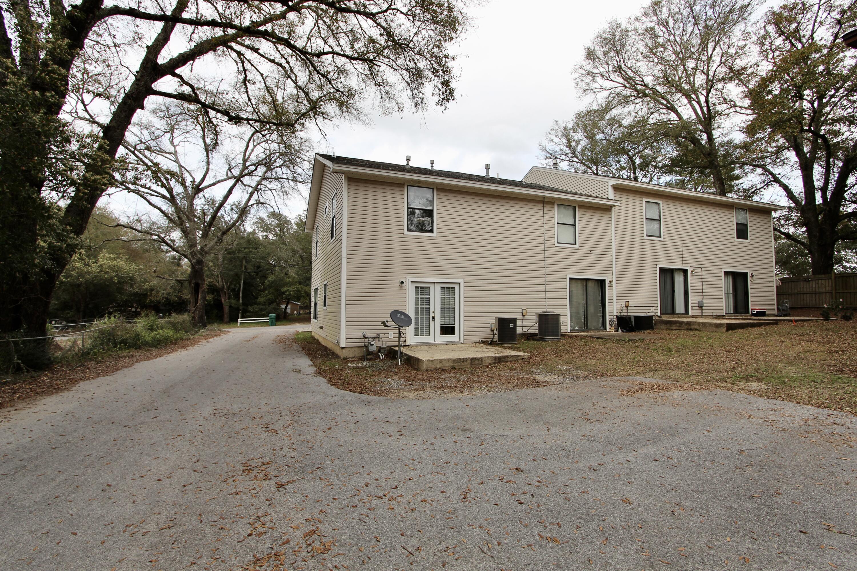 205 Marquette Street 4