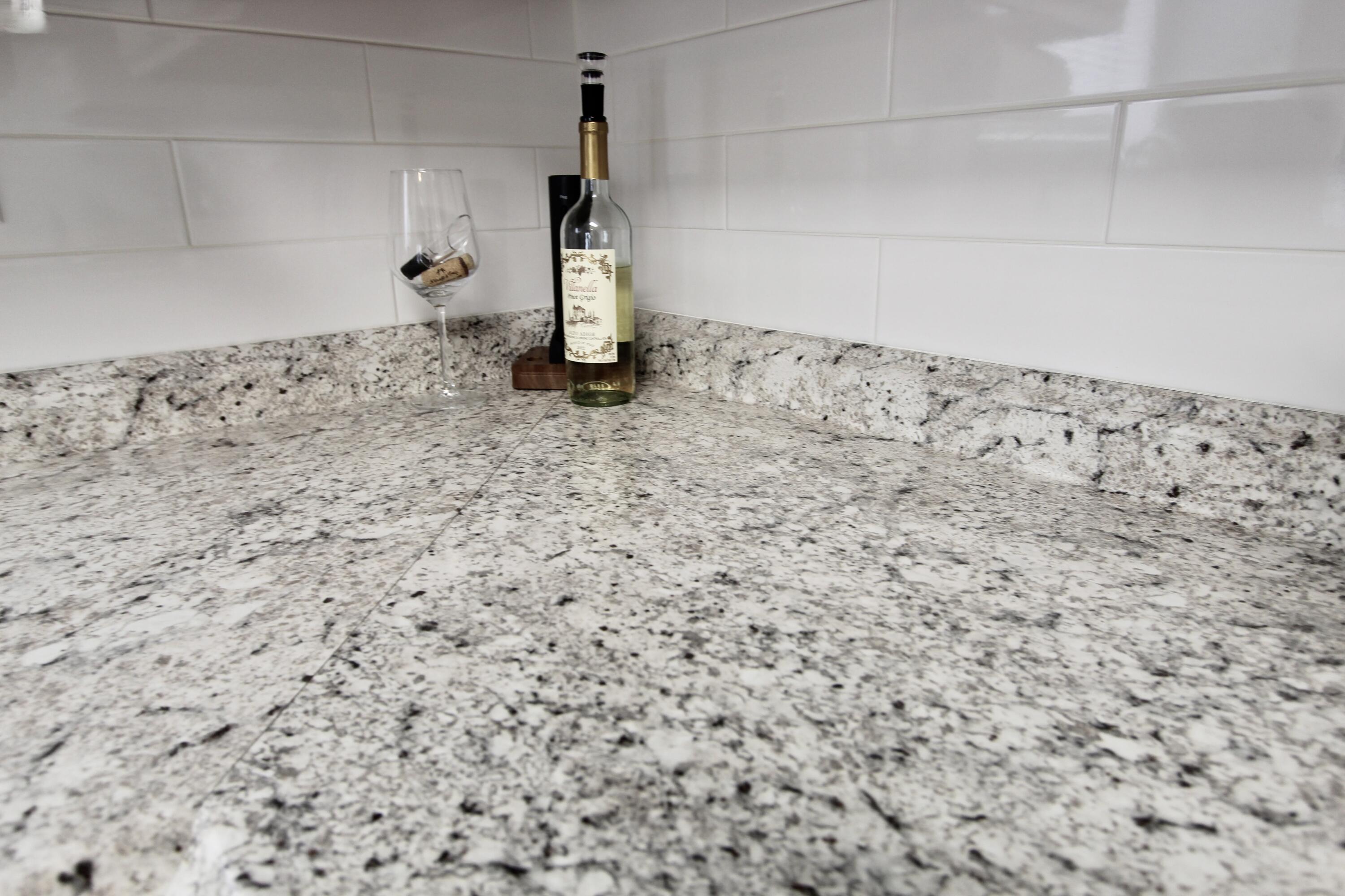 205 Marquette Street 4