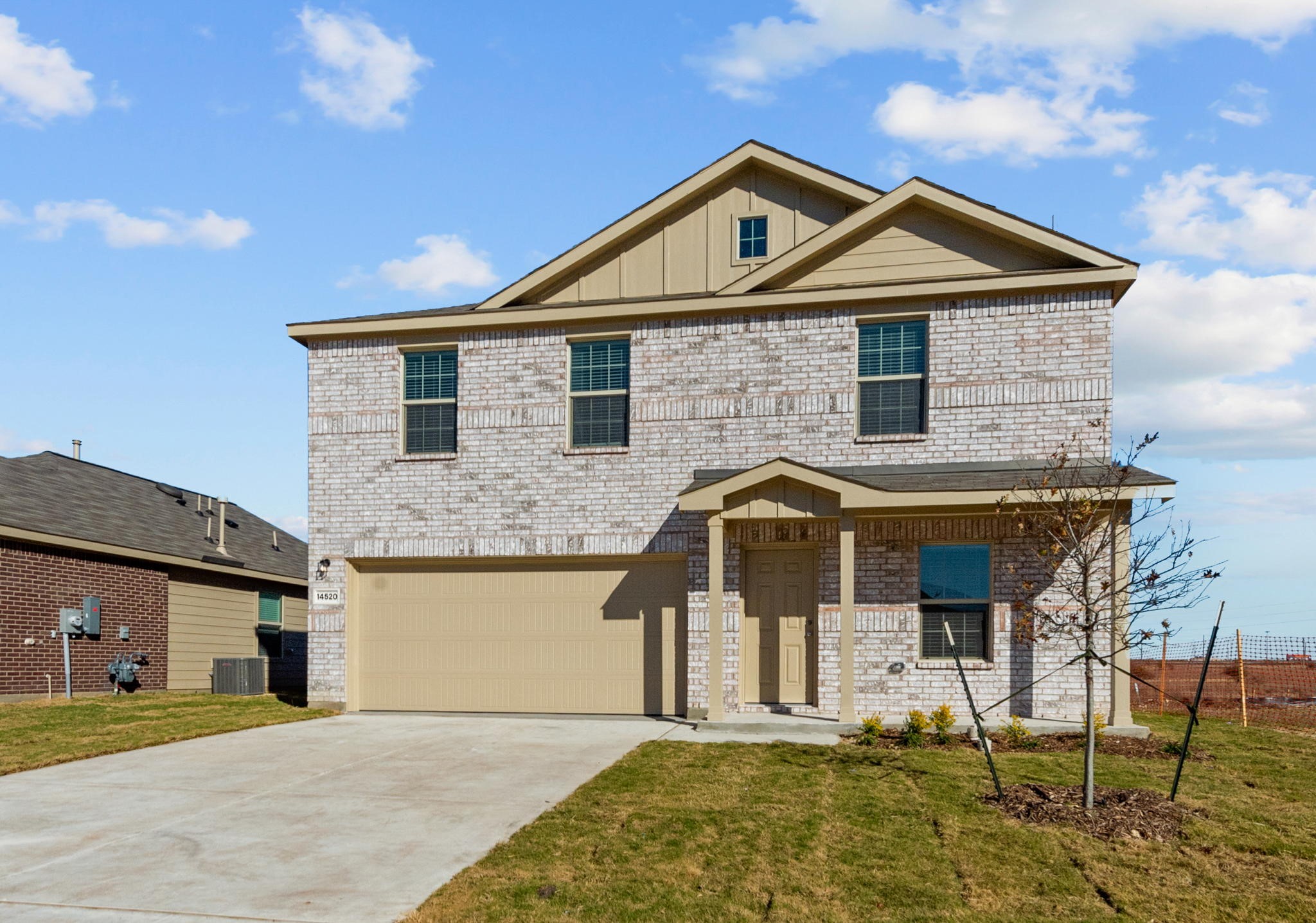 14520 Camino Real