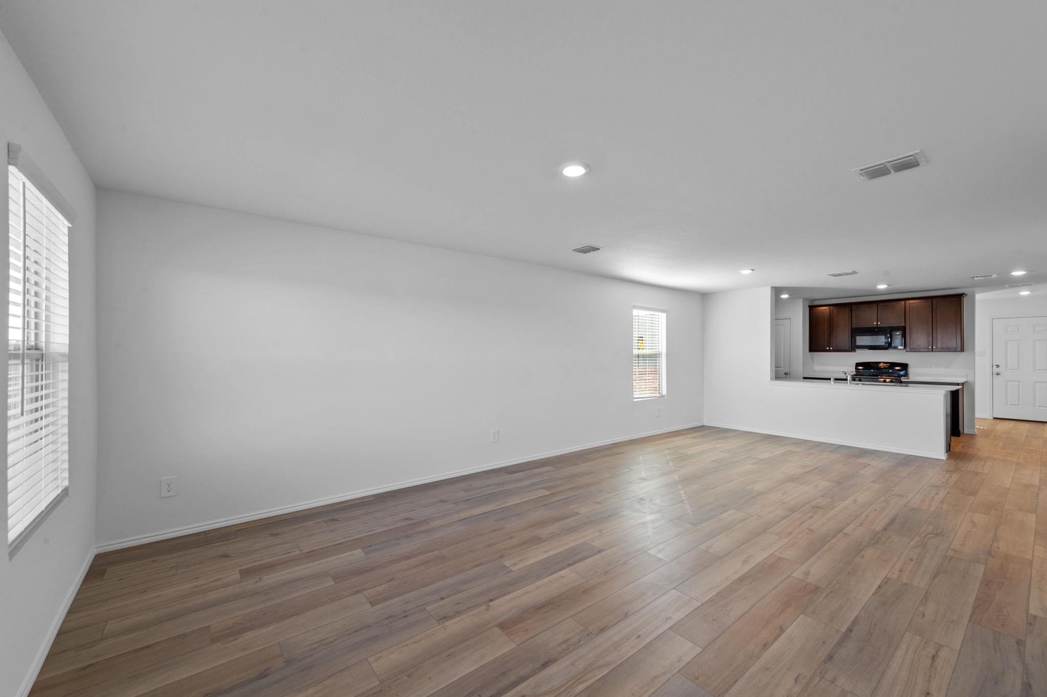 14520 Camino Real