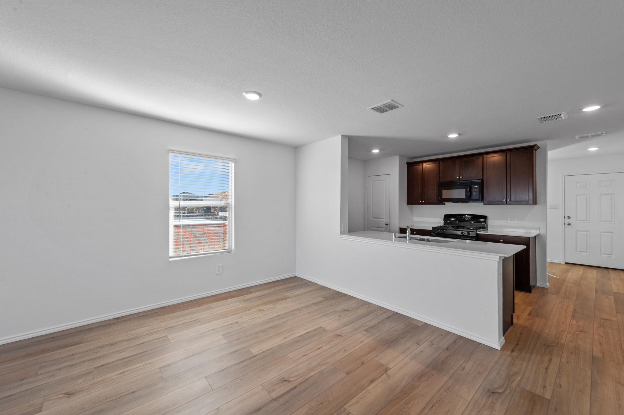 14520 Camino Real