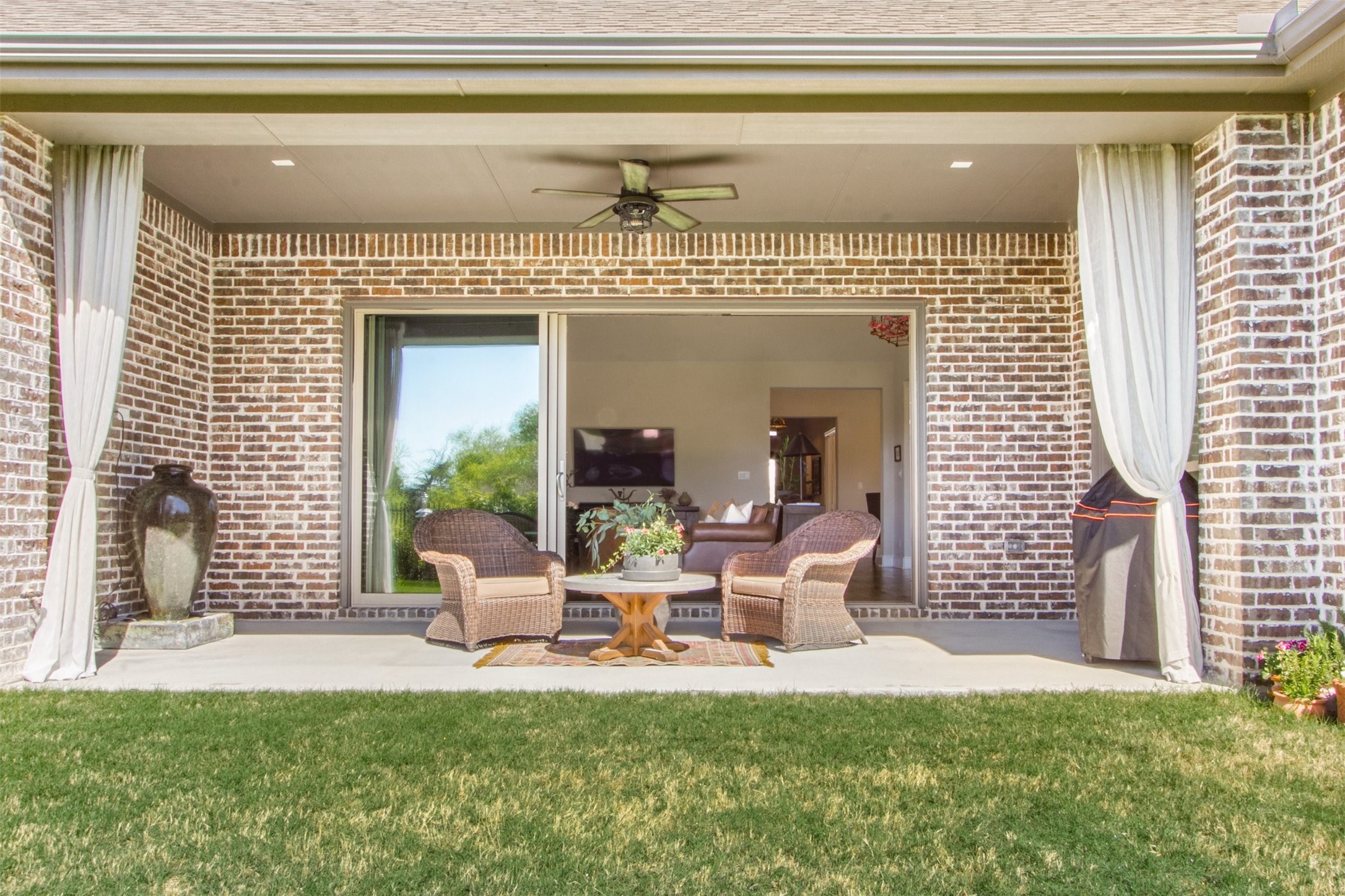 2250 Country Brook Lane