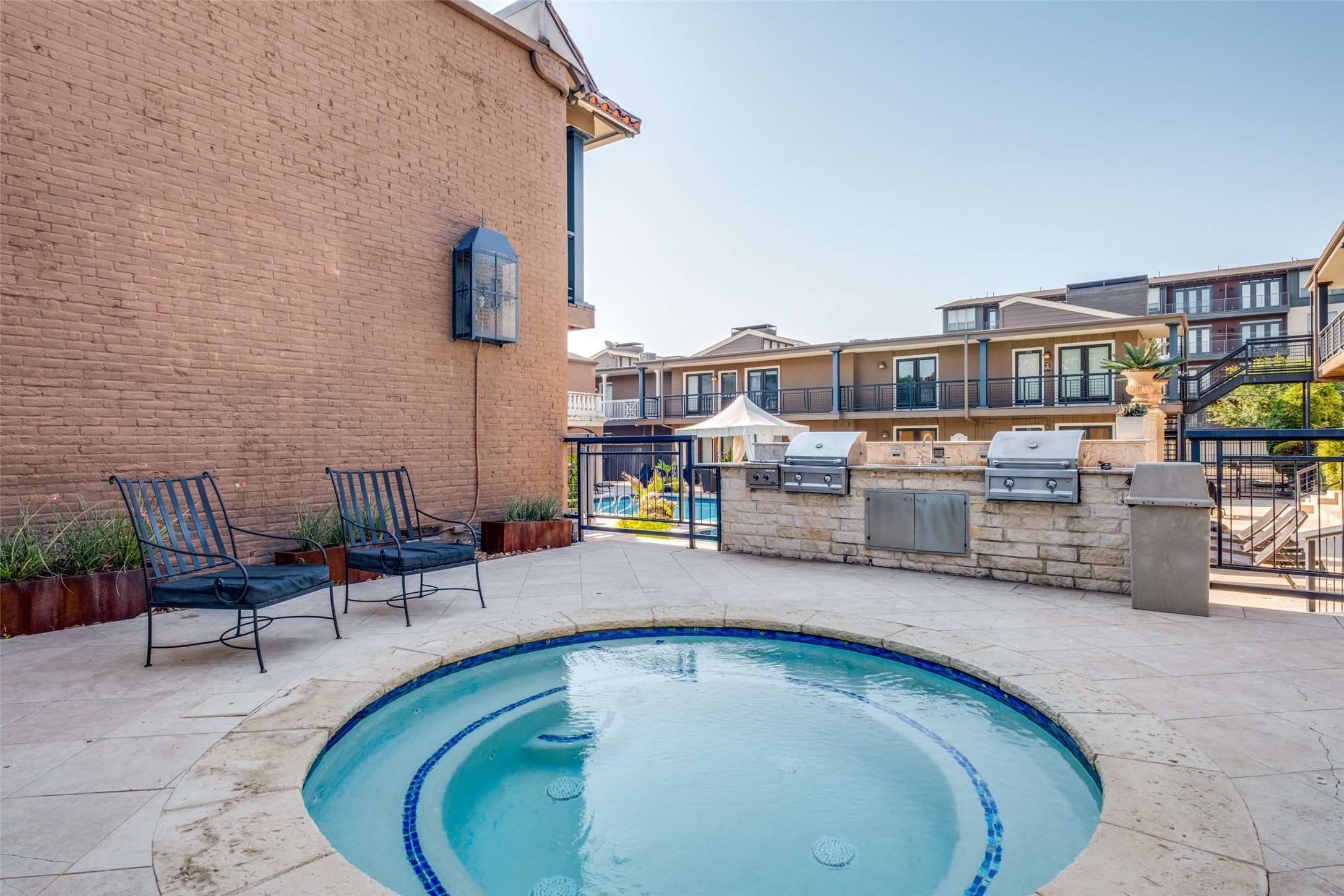 5920 Sandhurst Lane 229