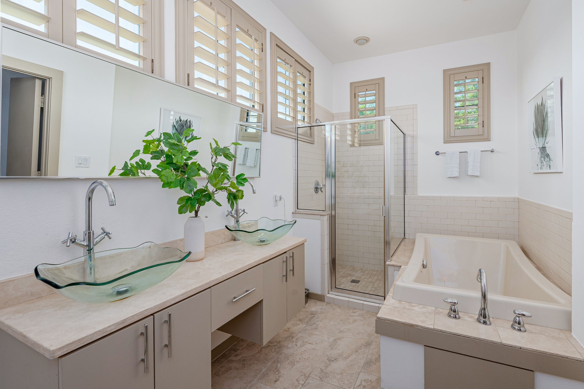 4212 Bowser Avenue A