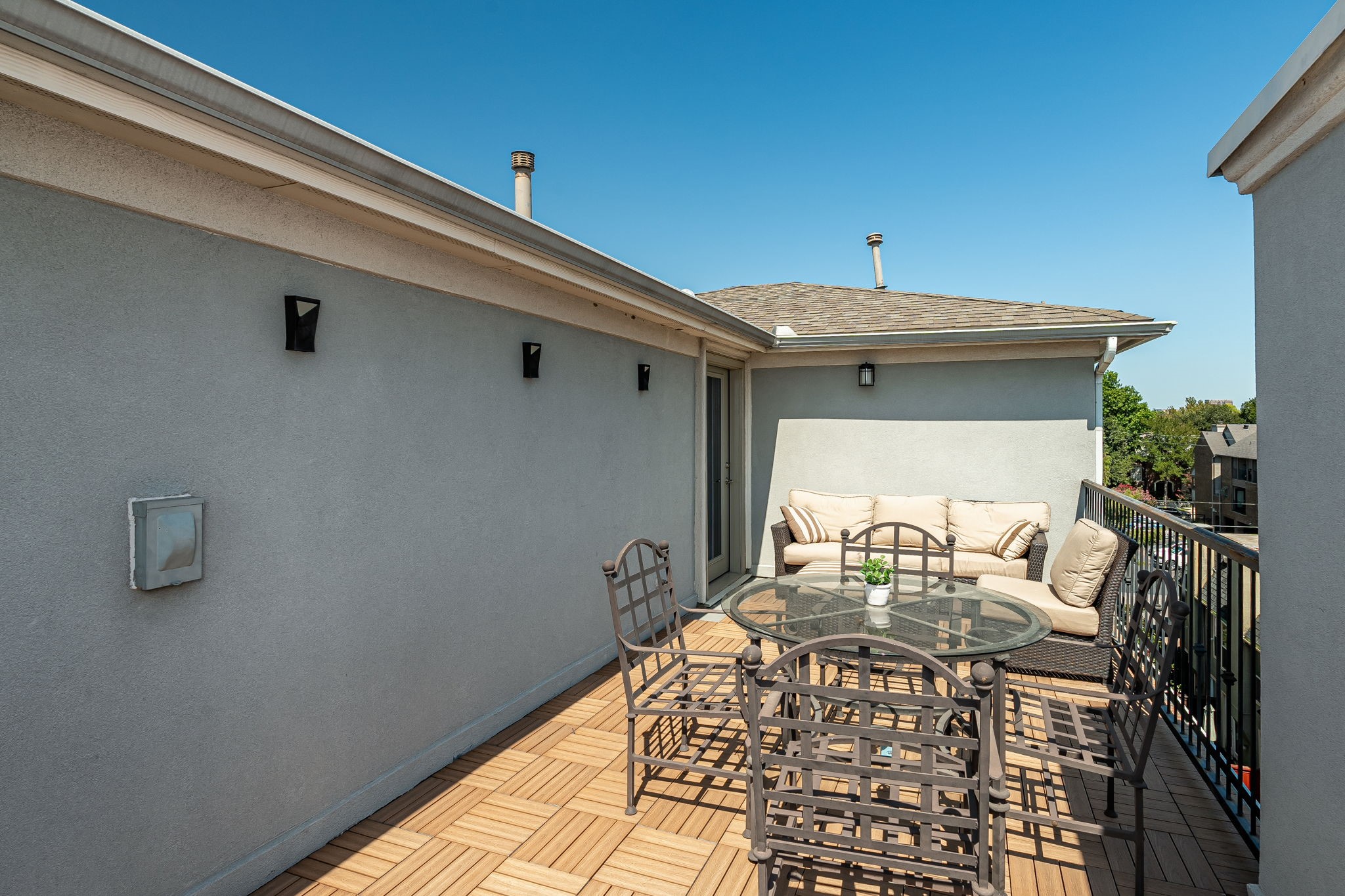 4212 Bowser Avenue A