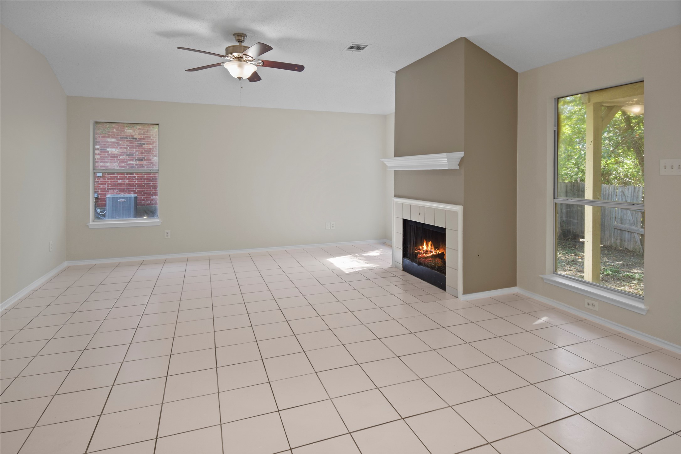 6225 Lennox Lane