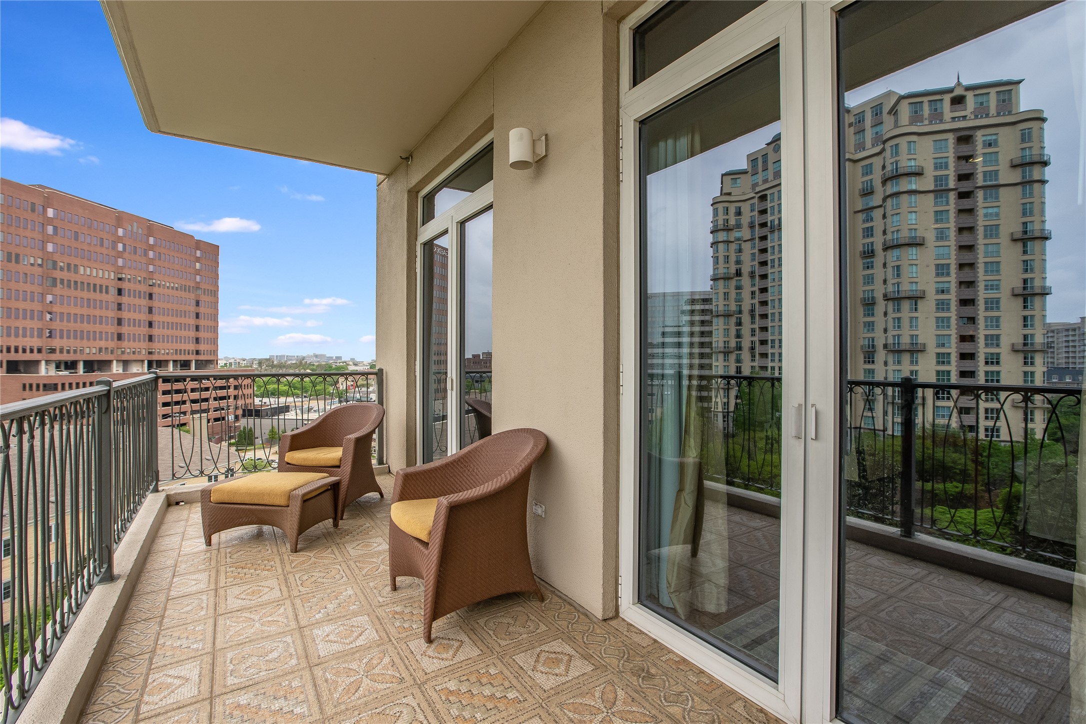 3505 Turtle Creek Boulevard 9E