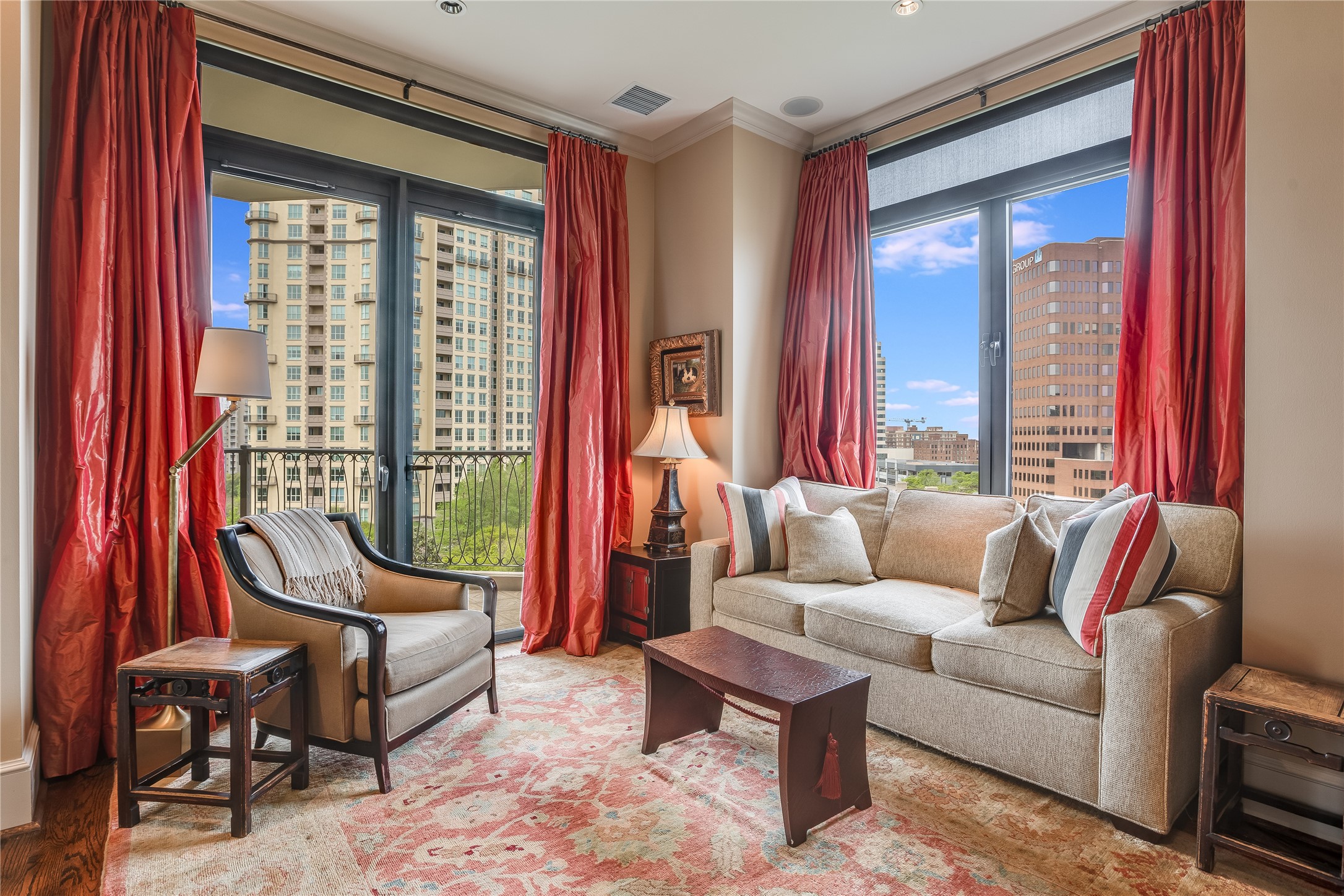 3505 Turtle Creek Boulevard 9E