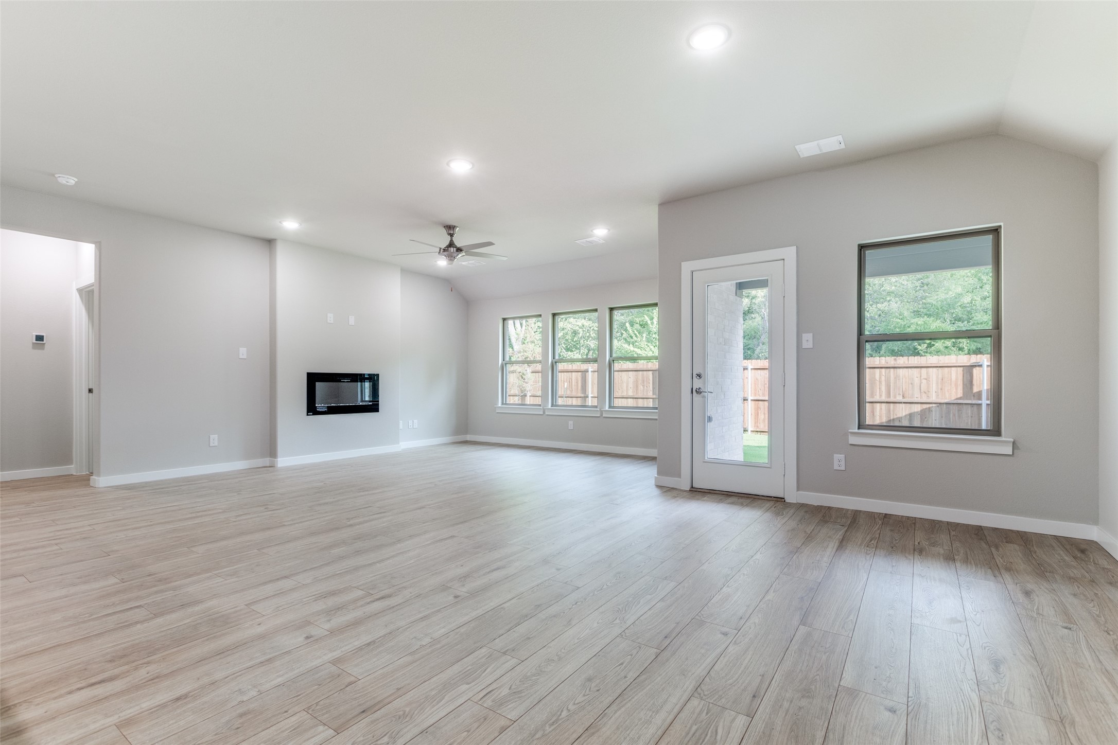 1113 Birchwood Lane