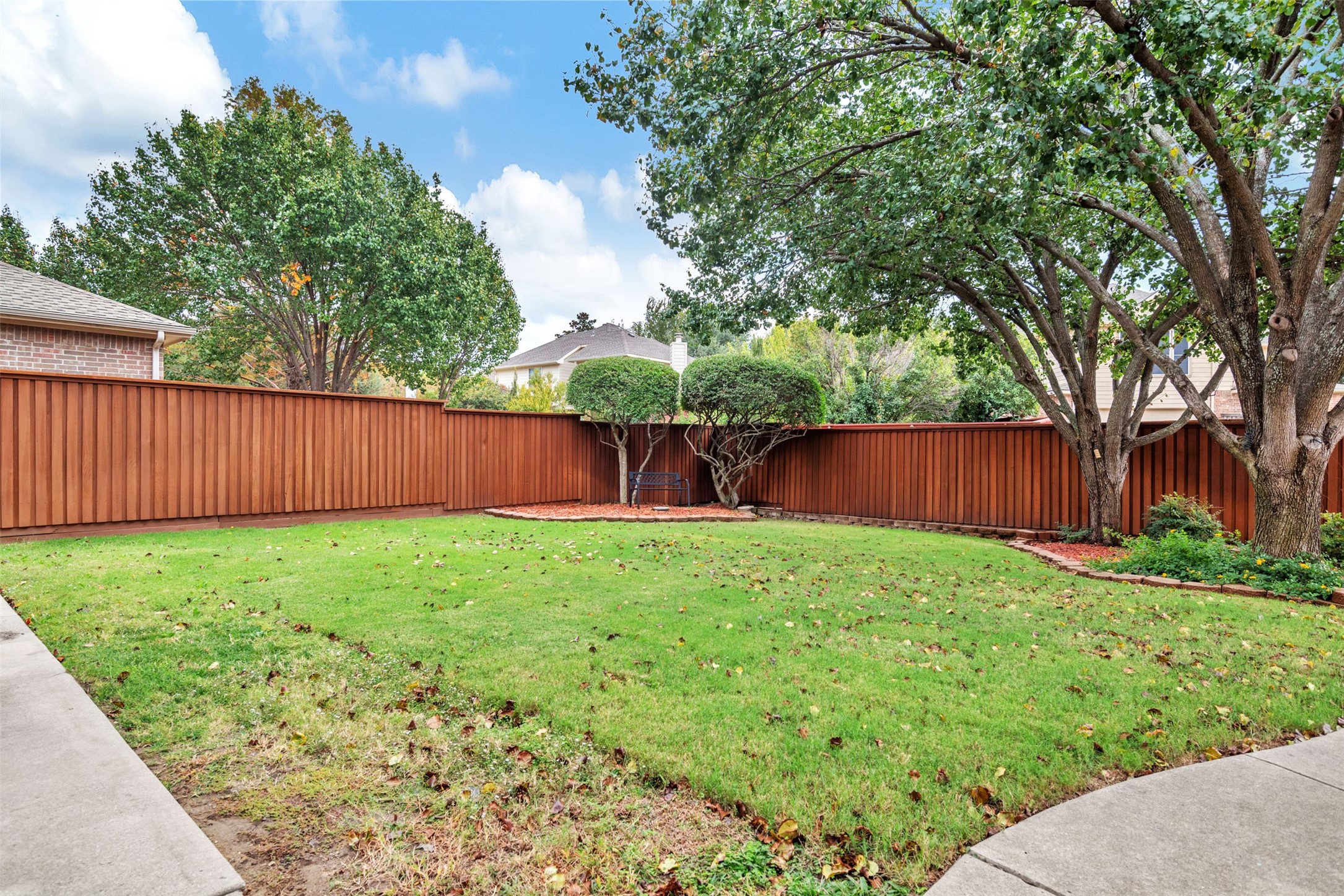 5610 Southampton Drive