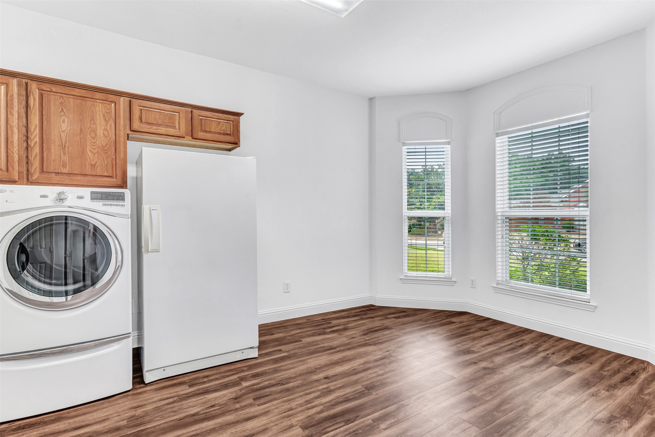 5610 Southampton Drive