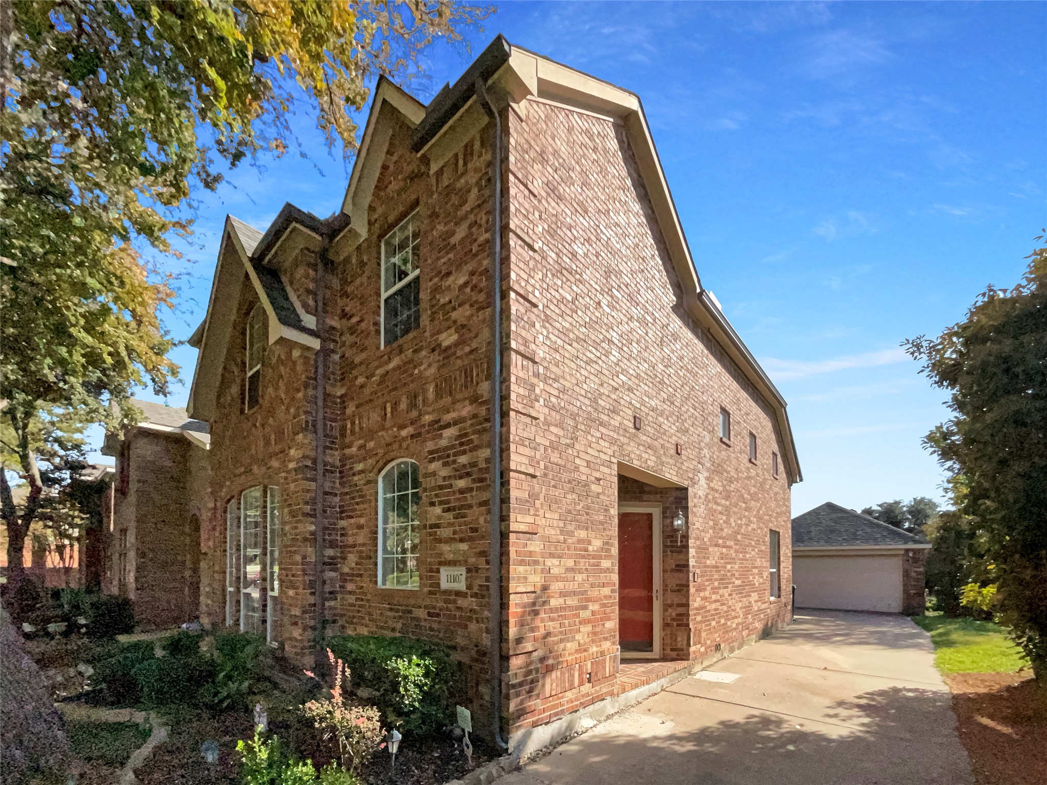 11107 Oliver Lane