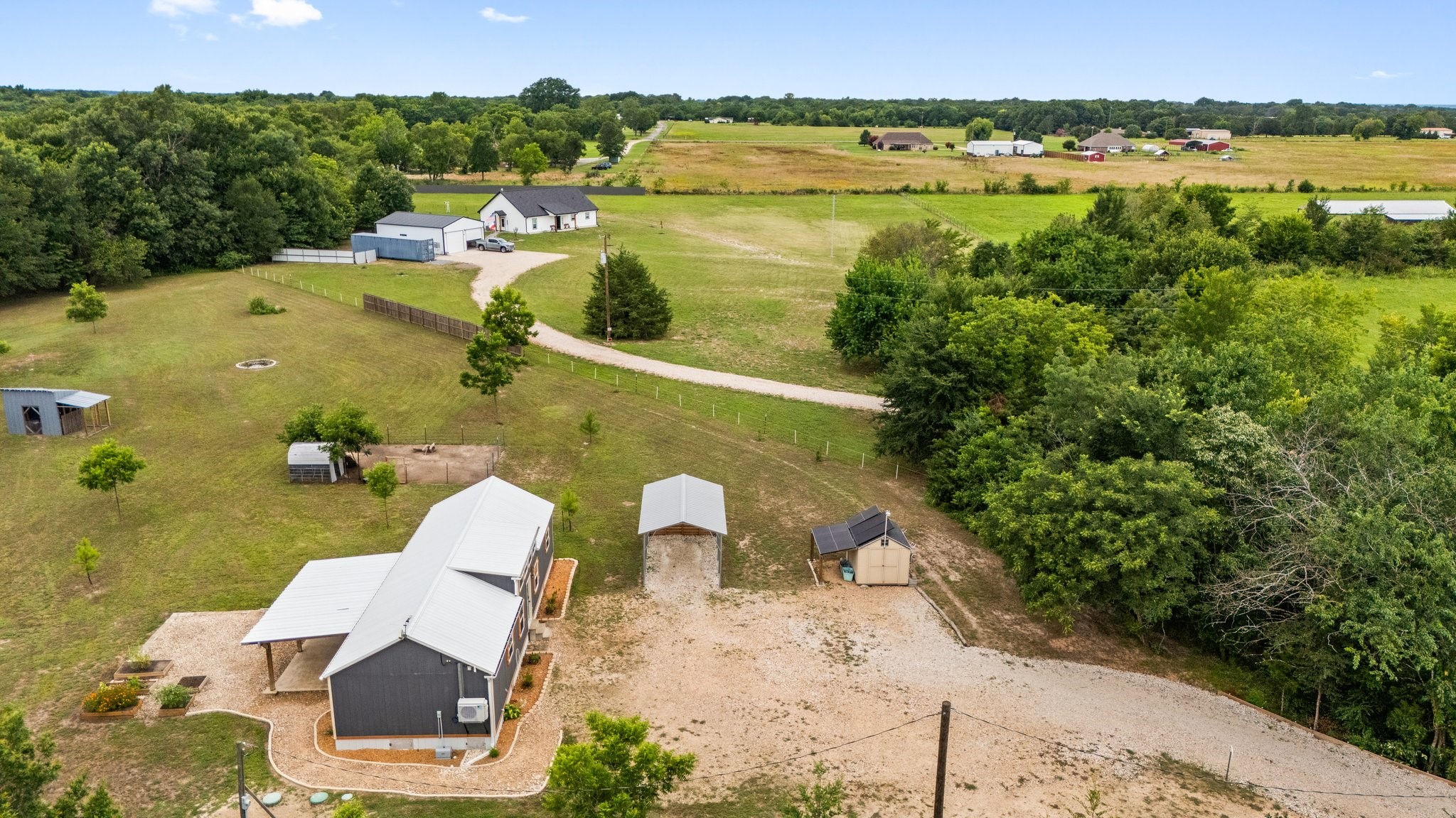 1390 County Road 2850