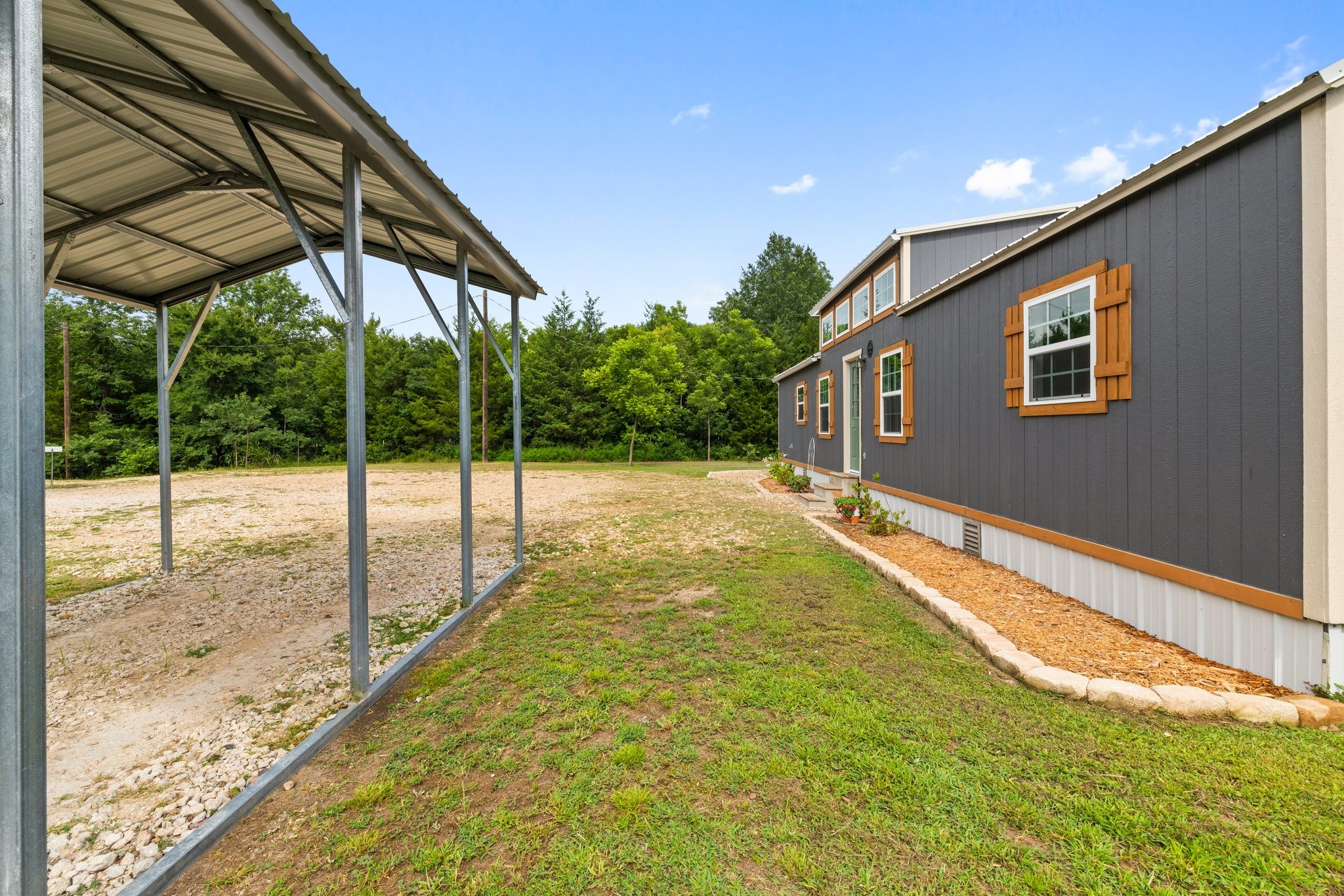 1390 County Road 2850