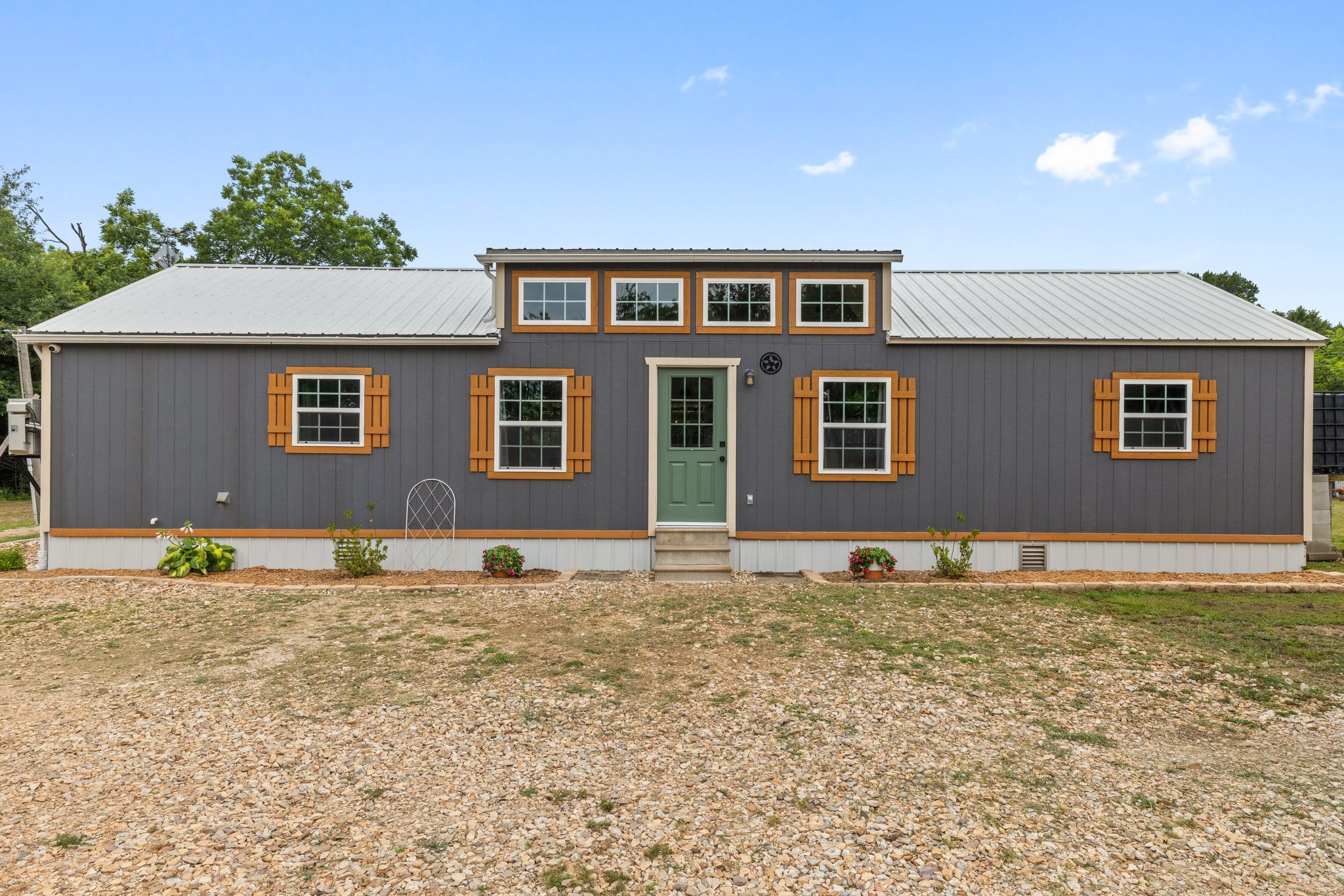 1390 County Road 2850