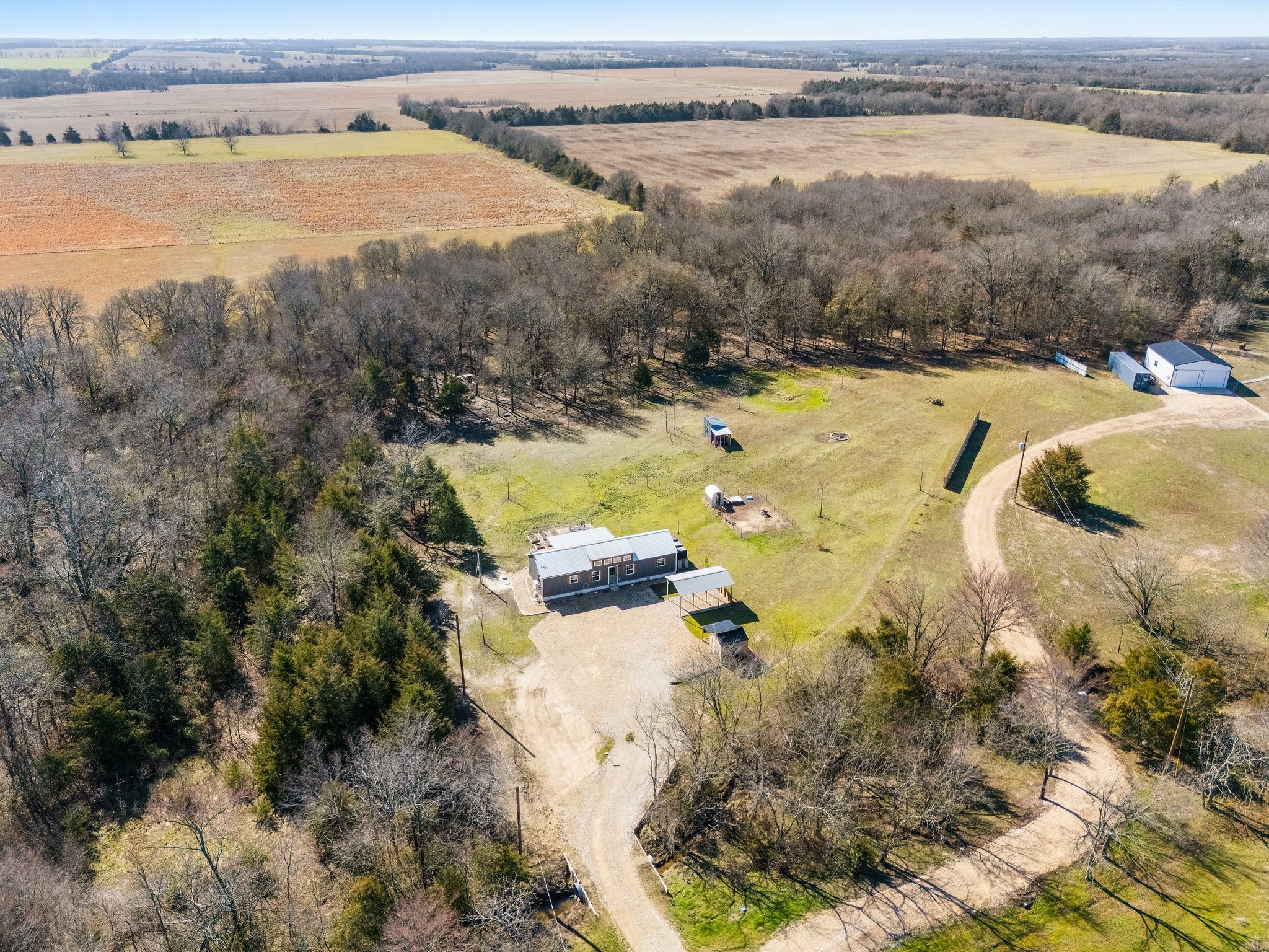 1390 County Road 2850