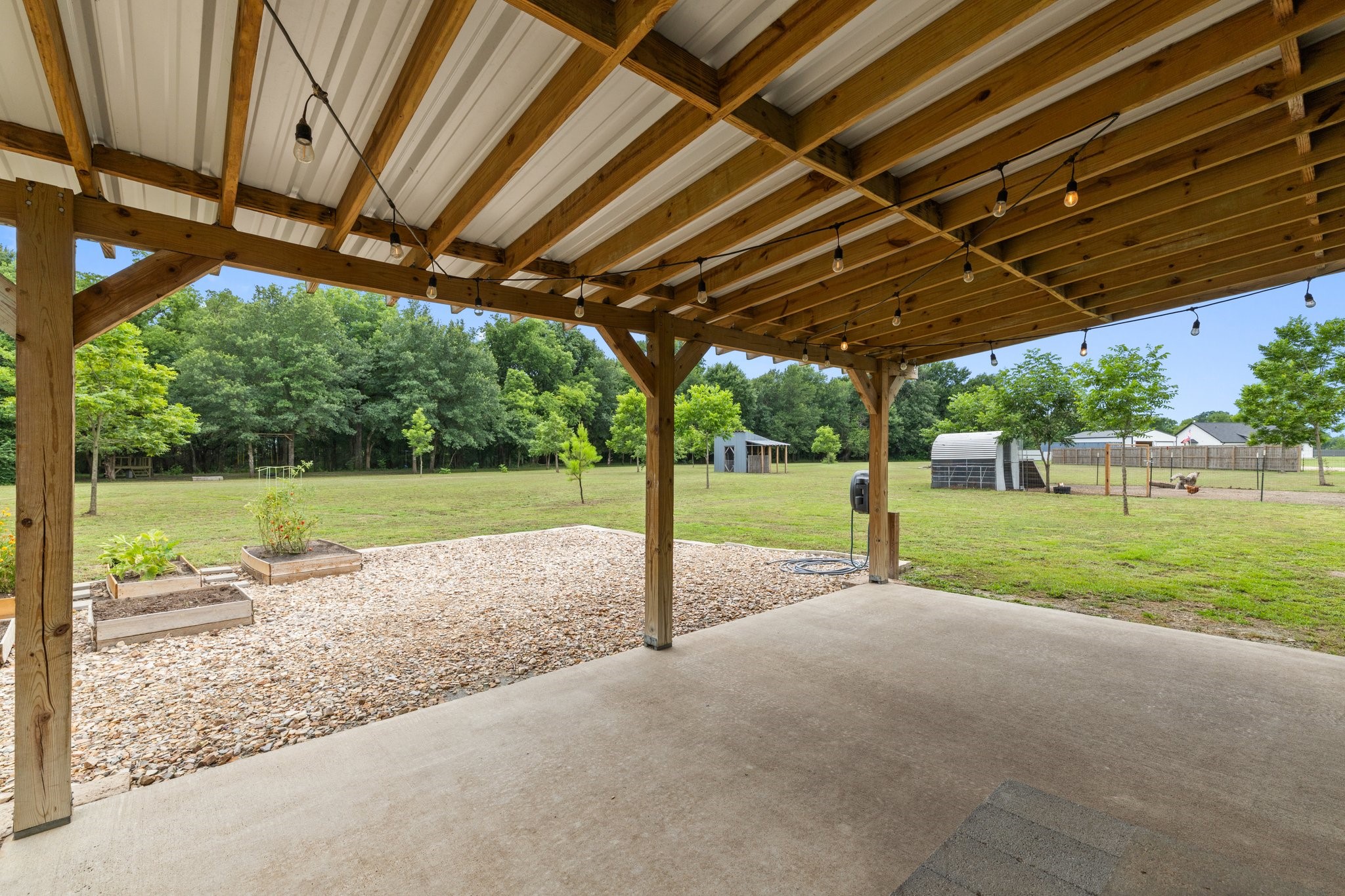 1390 County Road 2850