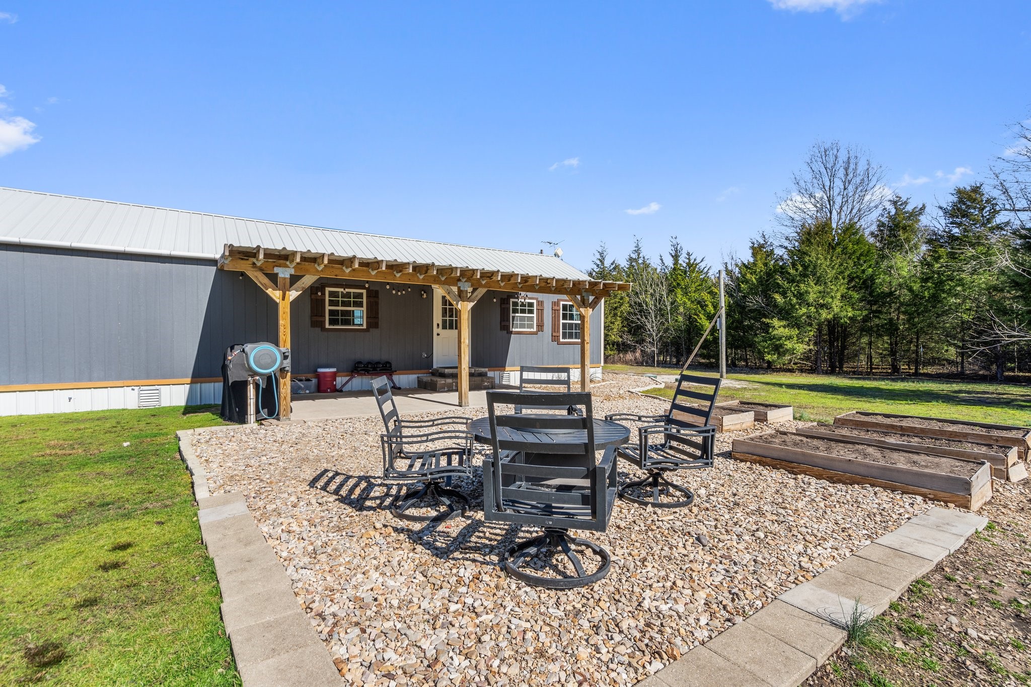 1390 County Road 2850