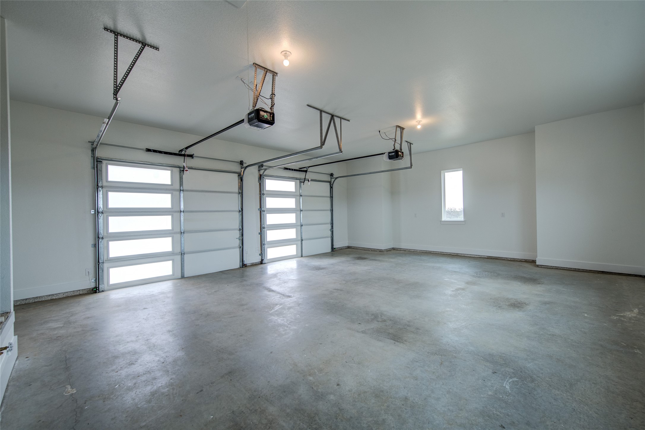 121 Kristina Boulevard