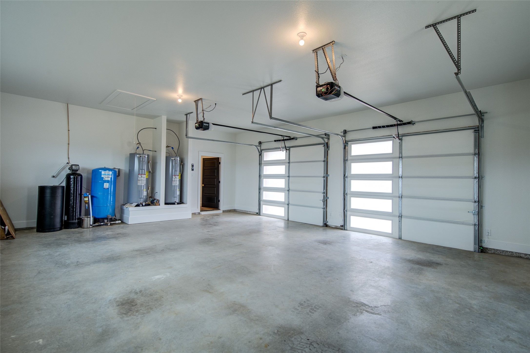 121 Kristina Boulevard