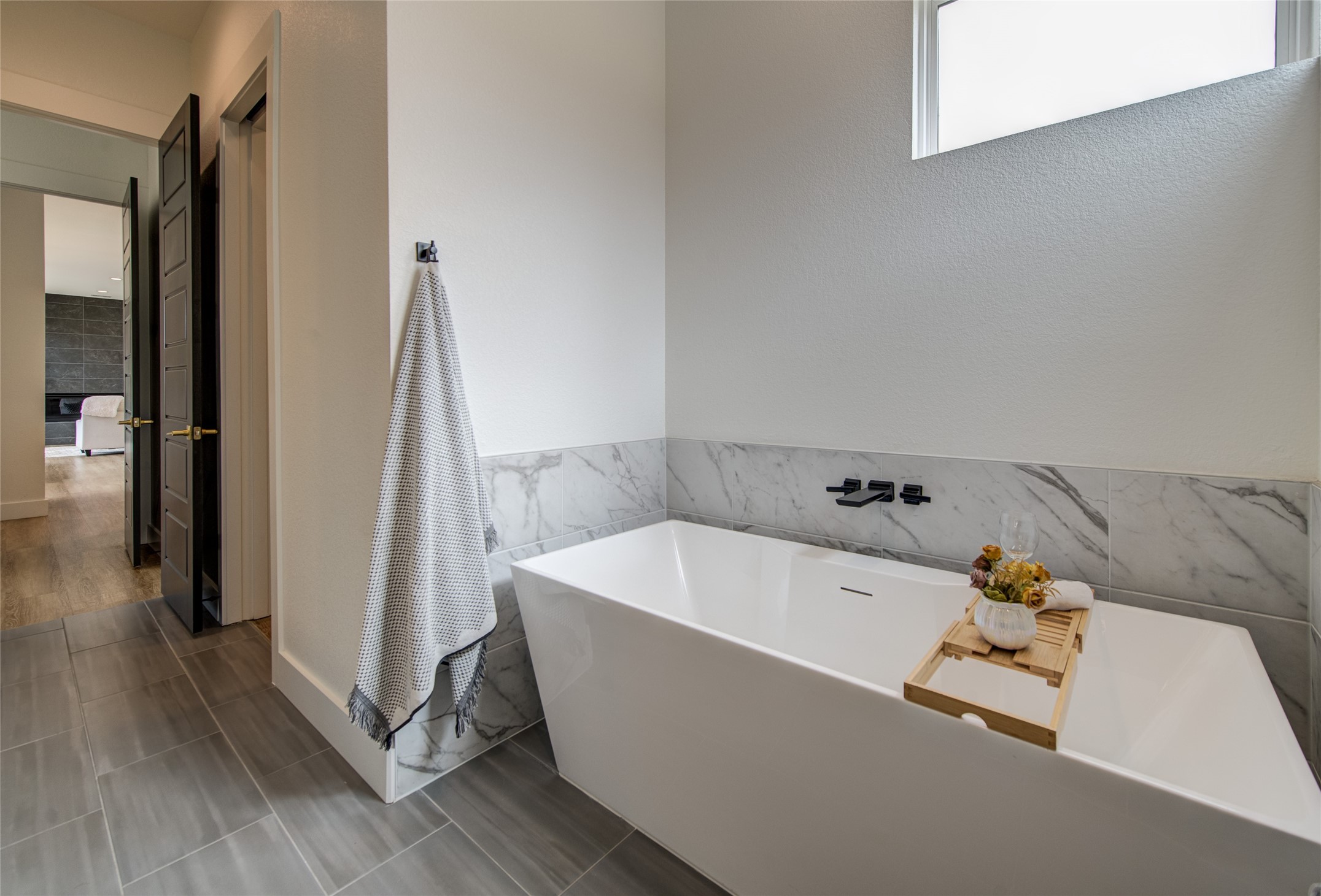 121 Kristina Boulevard