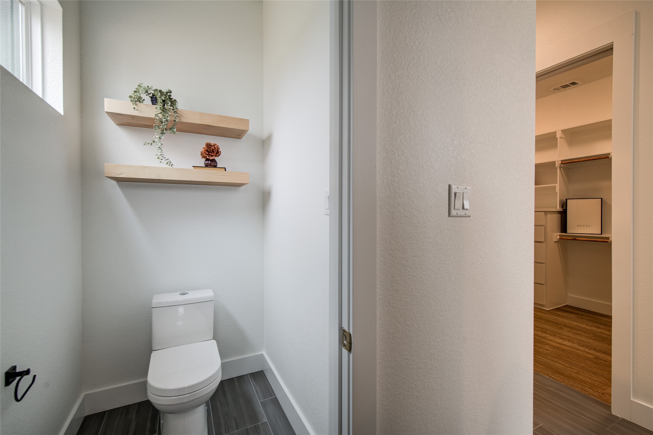 121 Kristina Boulevard