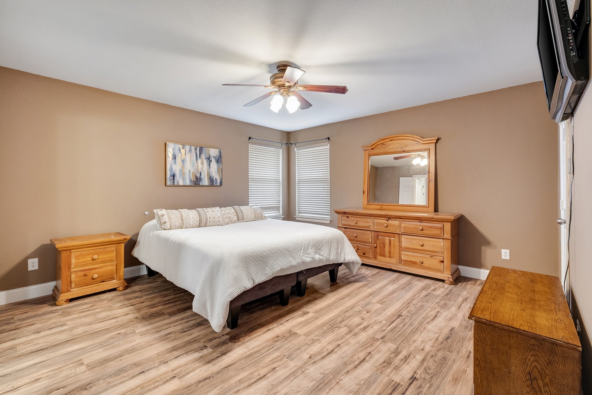 10321 Cedar Lake Drive