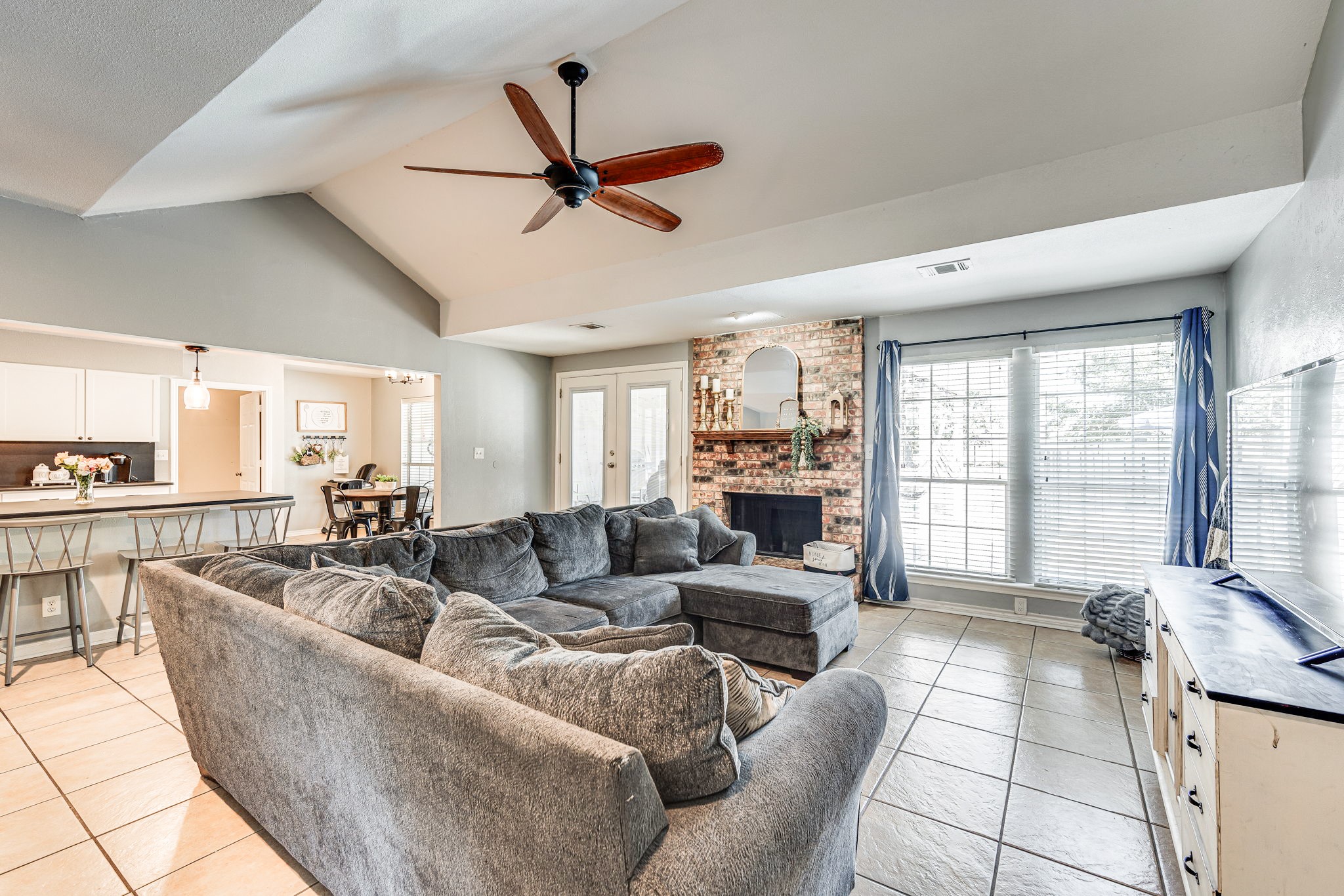 2027 Bells Chapel Road