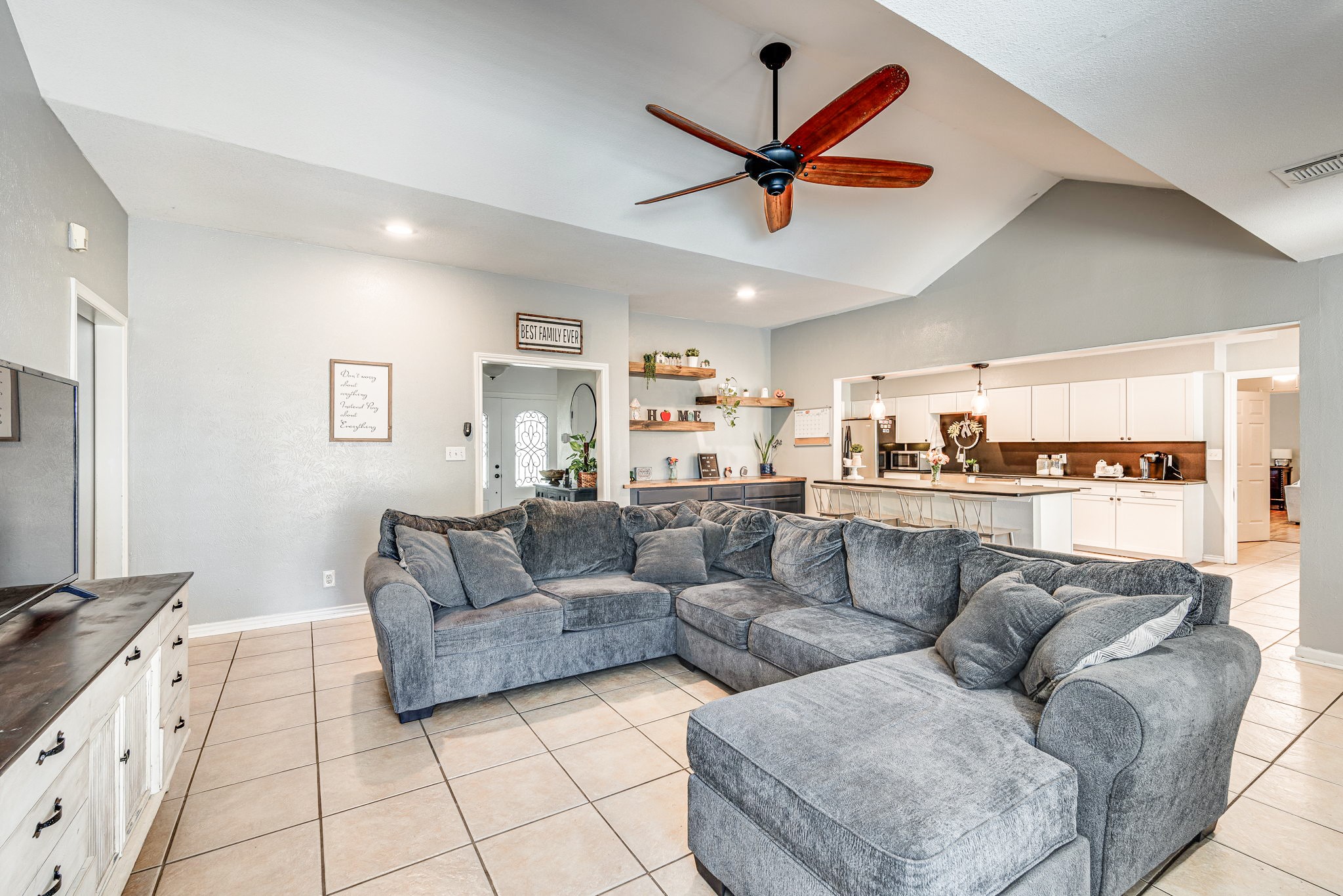 2027 Bells Chapel Road