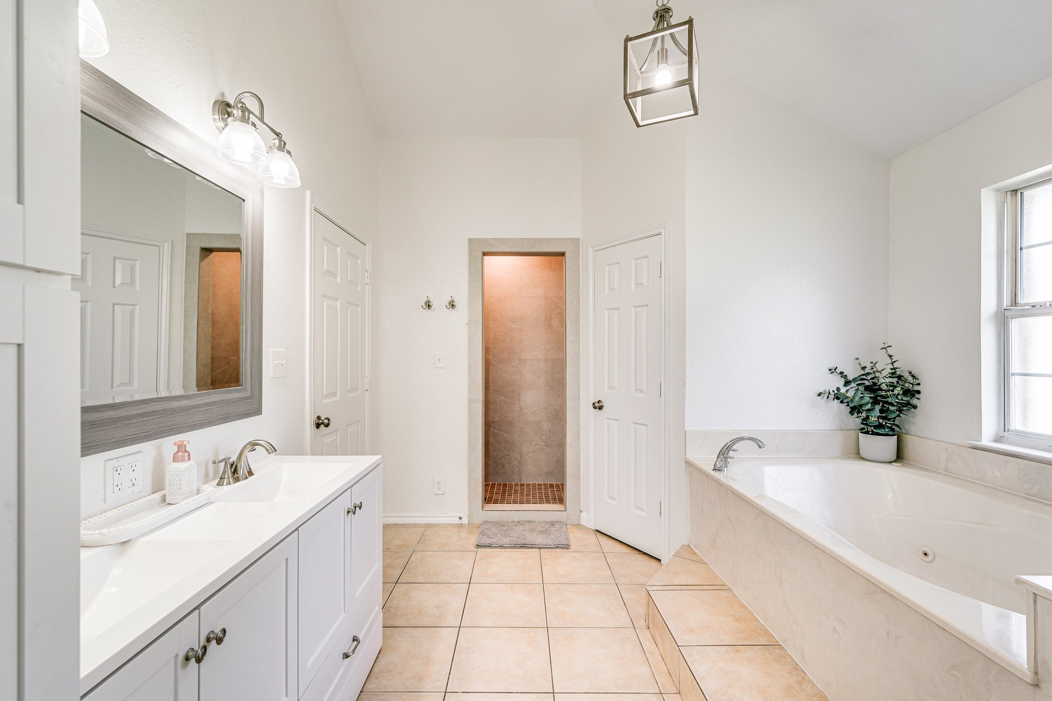 2027 Bells Chapel Road