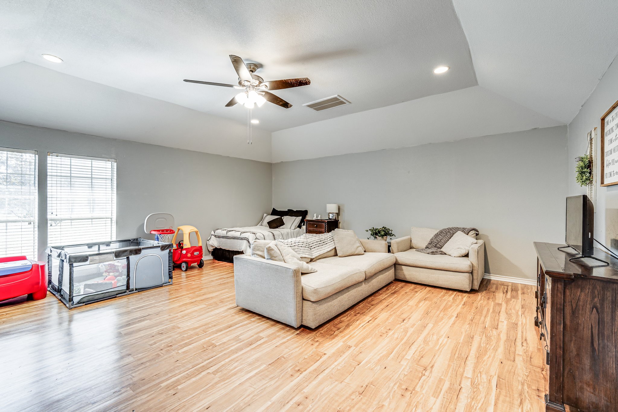 2027 Bells Chapel Road