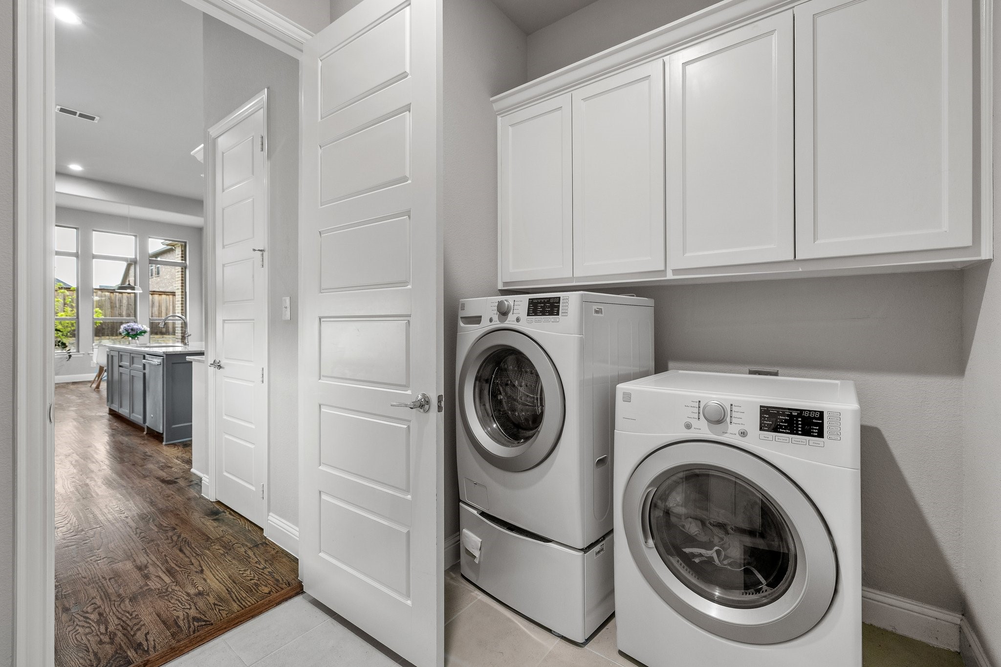 2710 Seabiscuit Road