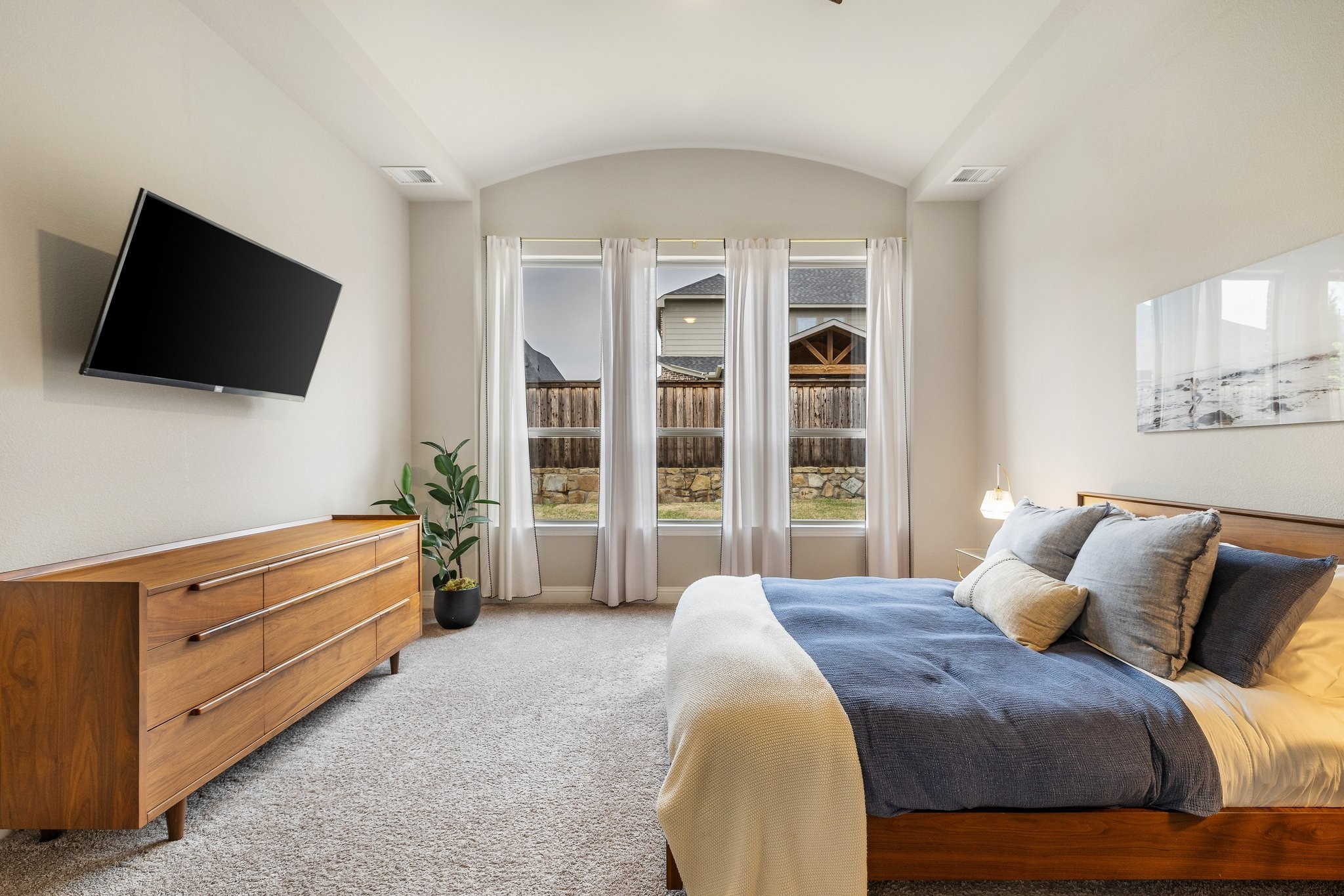 2710 Seabiscuit Road