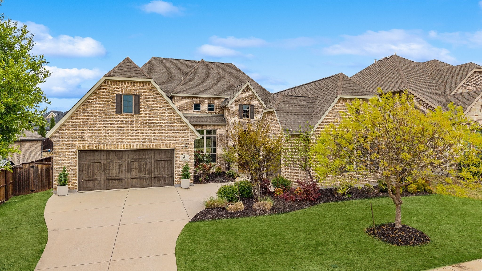 2710 Seabiscuit Road