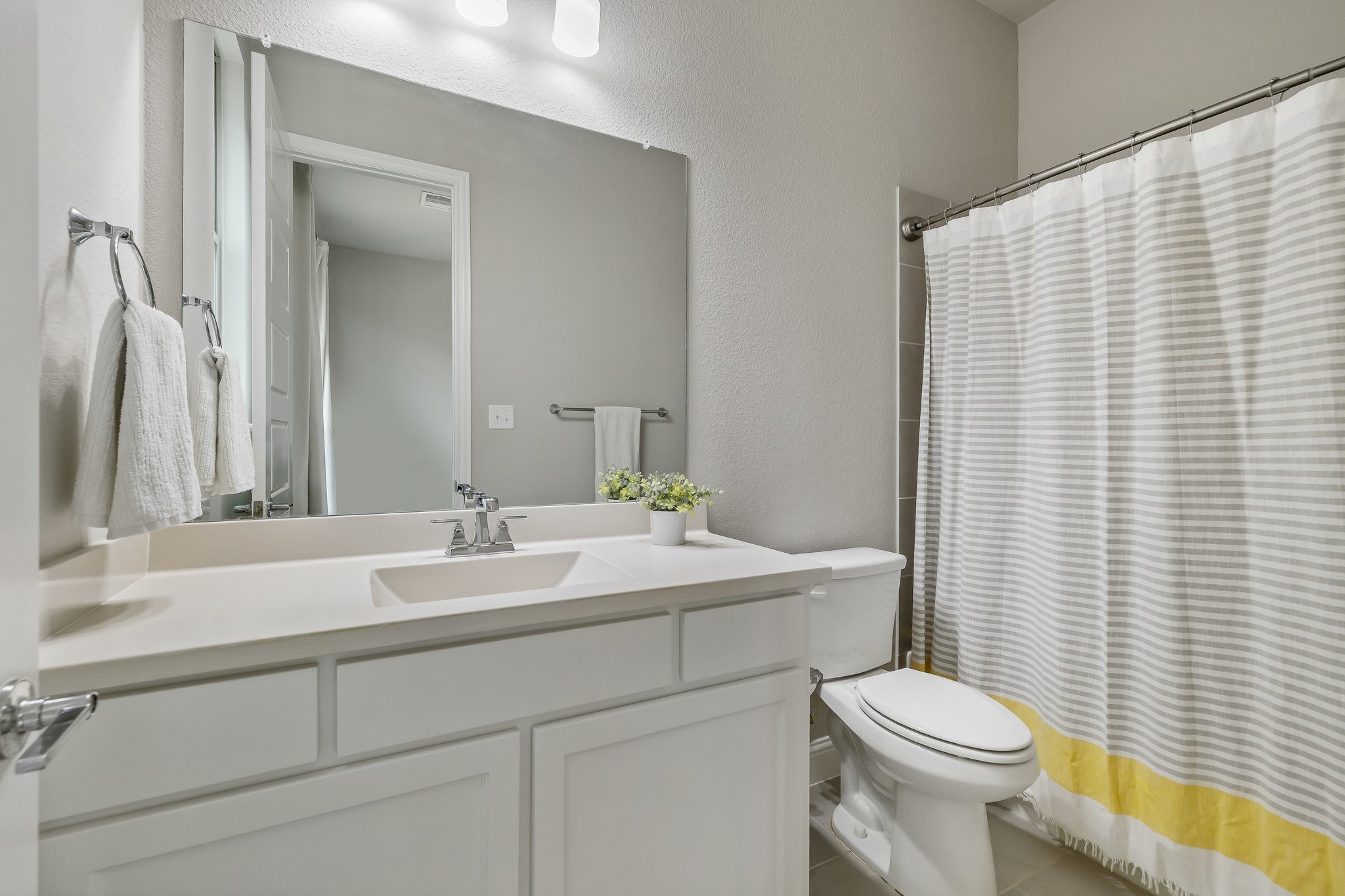 2710 Seabiscuit Road