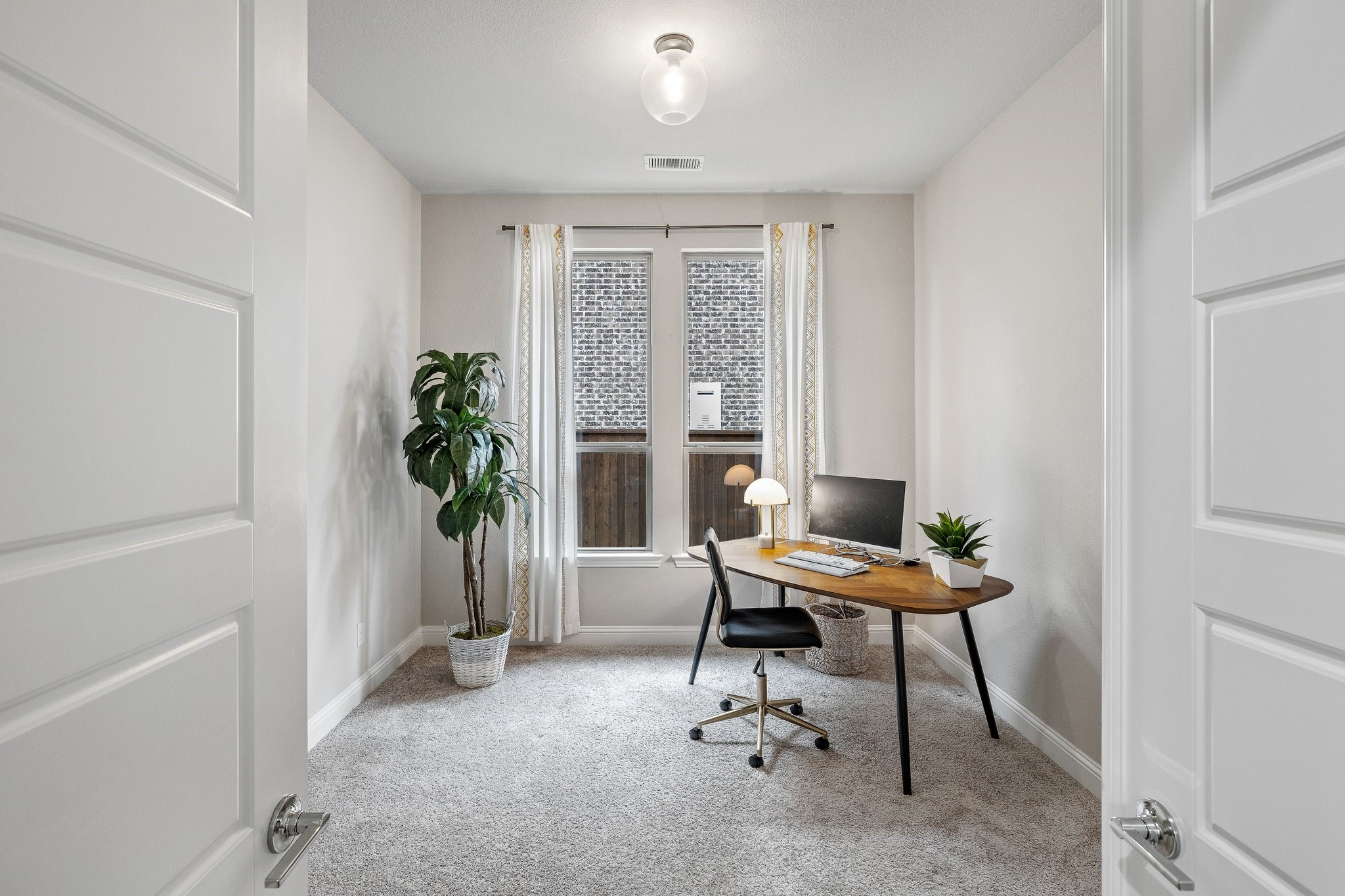 2710 Seabiscuit Road