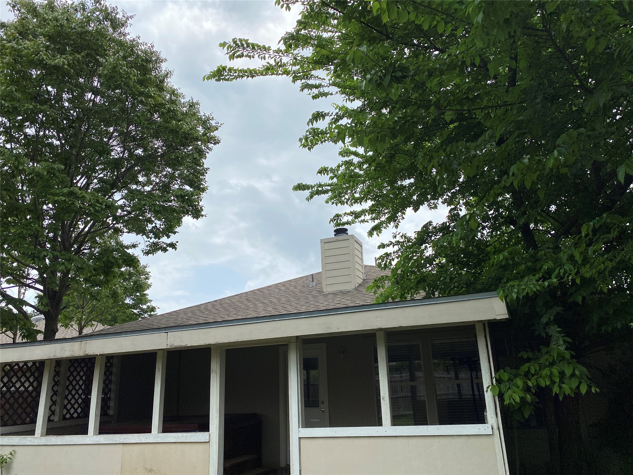 2622 Buckskin Drive
