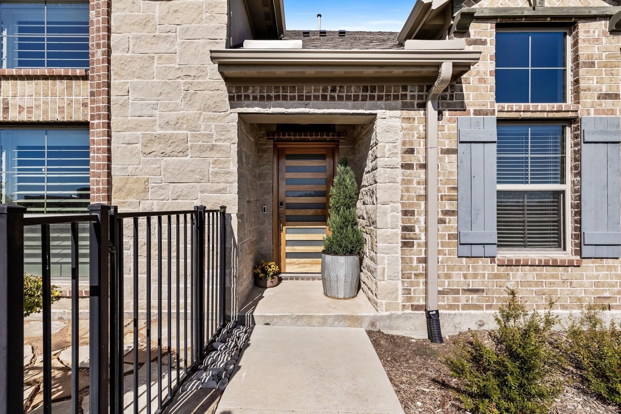 1141 Silverbell Drive