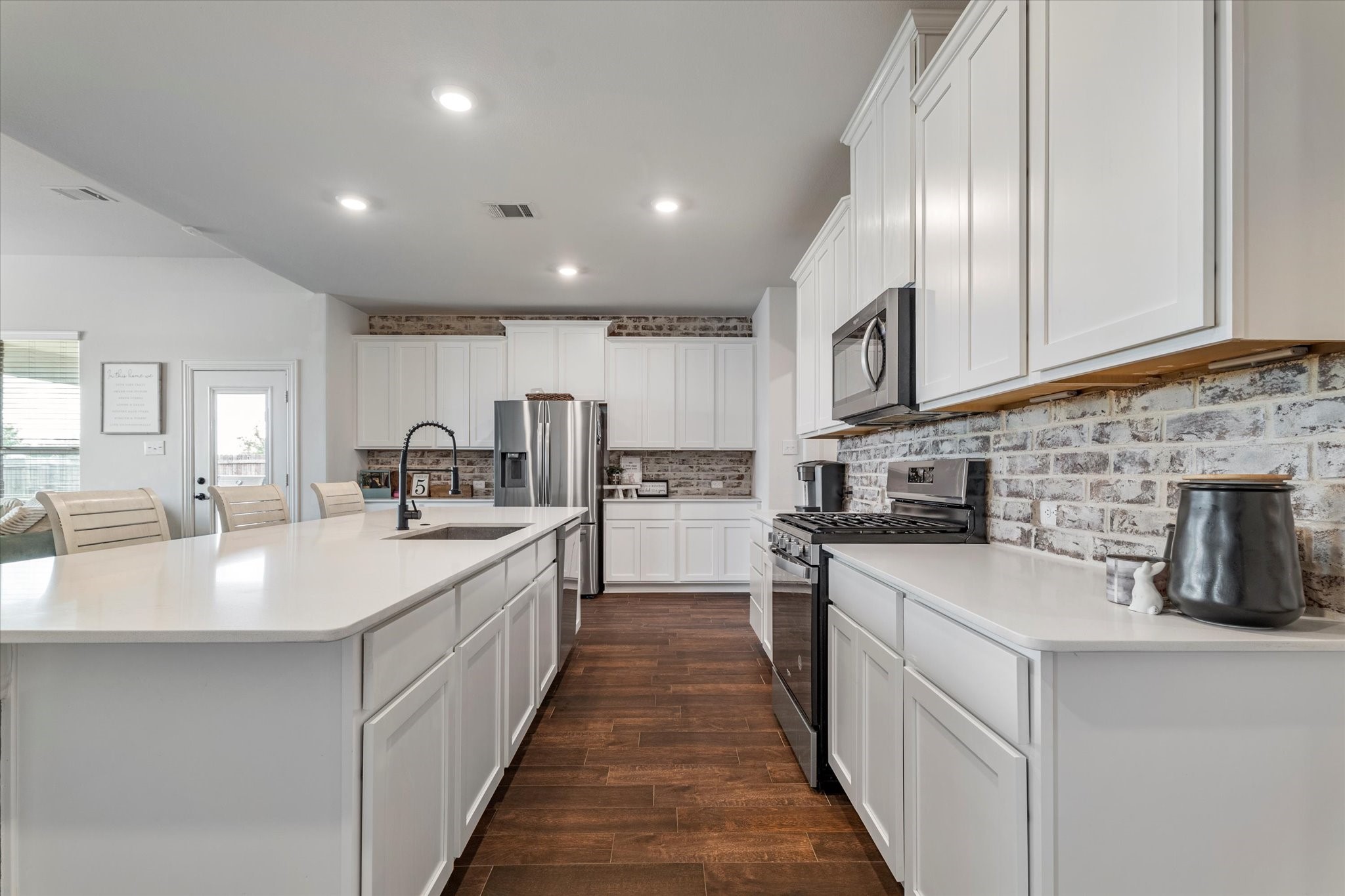 2709 Madera Canyon Road