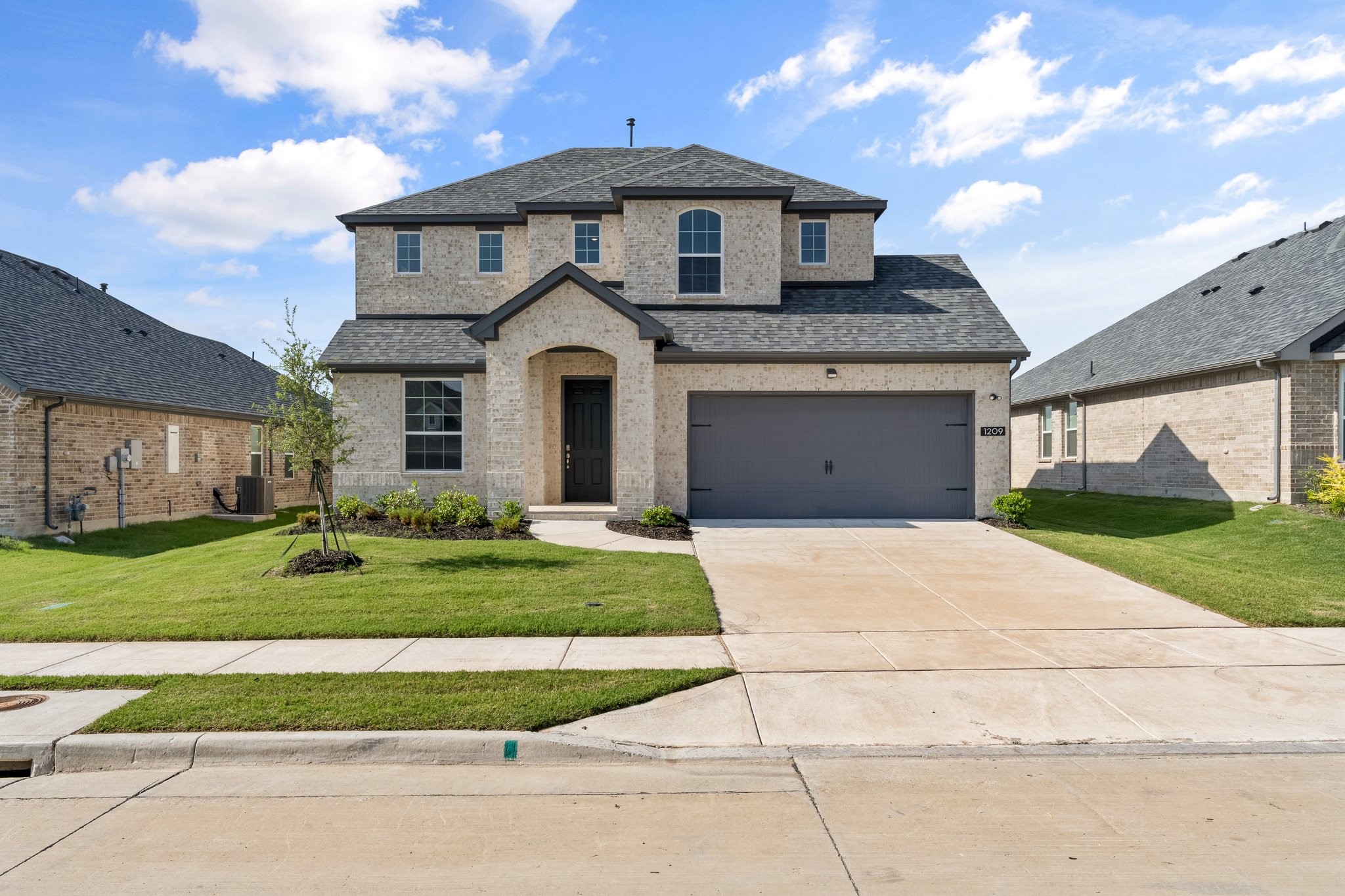 1209 Lavinola Lane