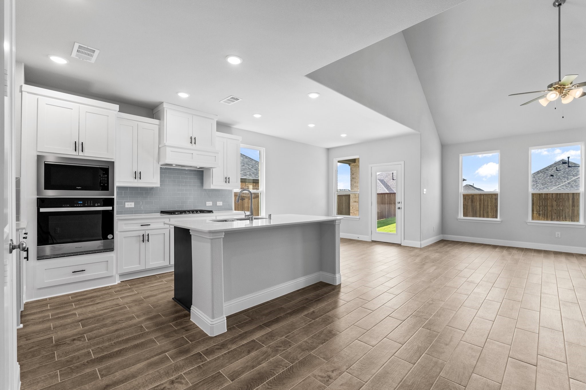1209 Lavinola Lane