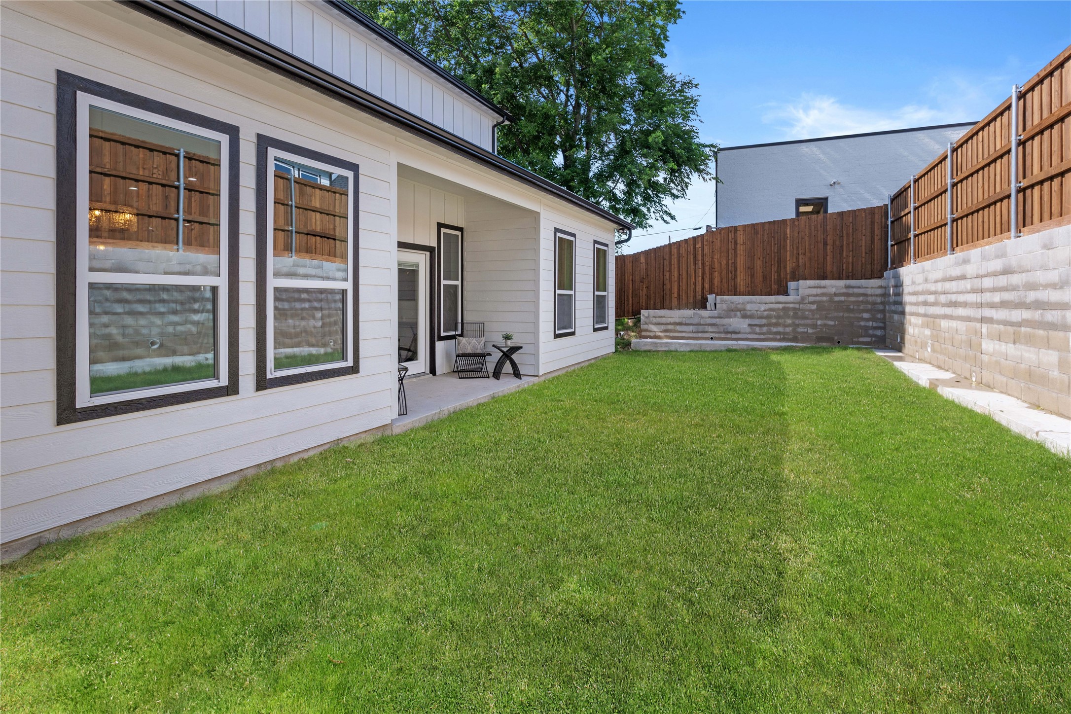 403 S Kentucky Street