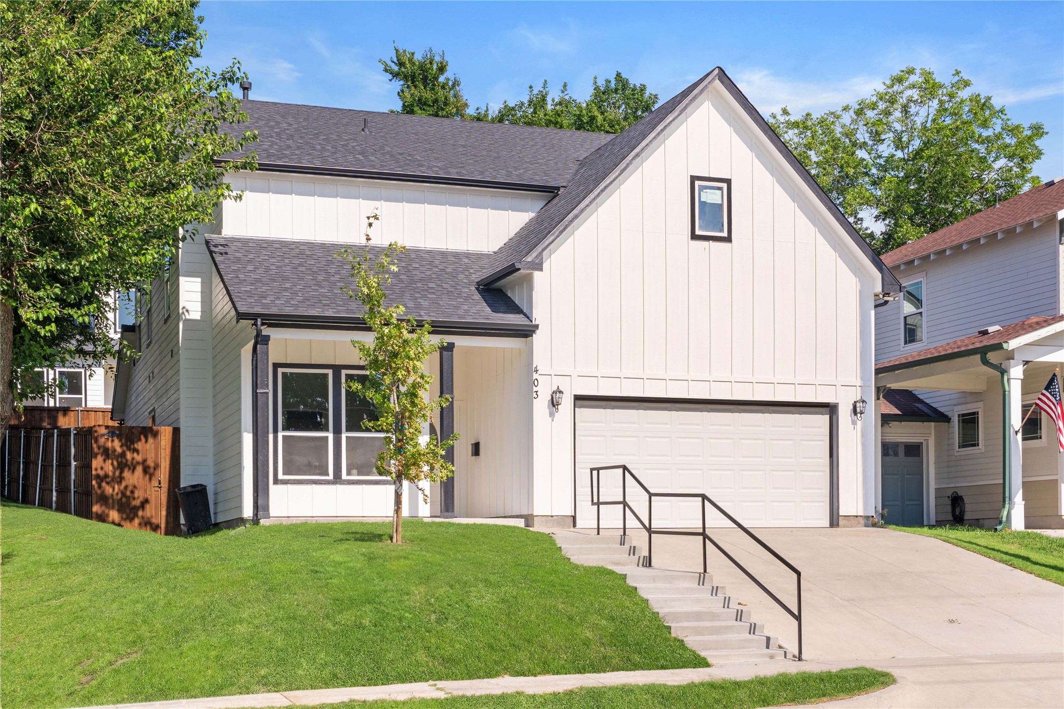 403 S Kentucky Street